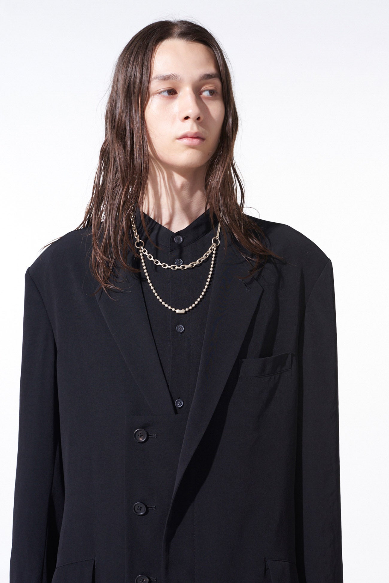 CREPE de CHINE OVERSIZE NOTCHED LAPEL JACKET for Women - Elegant Loose Fit Blazer with Stylish Lapel Design - Perfect for Office Wear, Business Meetings & Casual Outings
