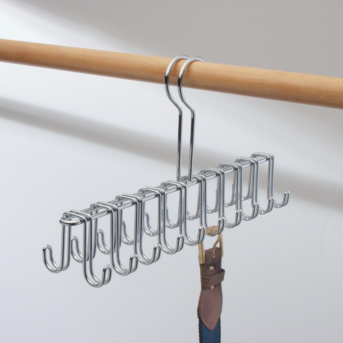 iDesign Classico Metal Tie Hanger - Horizontal Closet Organizer for Belts, Ties, Scarves, Shawls & Accessories | Space-Saving Storage Solution for Men & Women | Perfect for Bedroom, Closet & Travel Organization