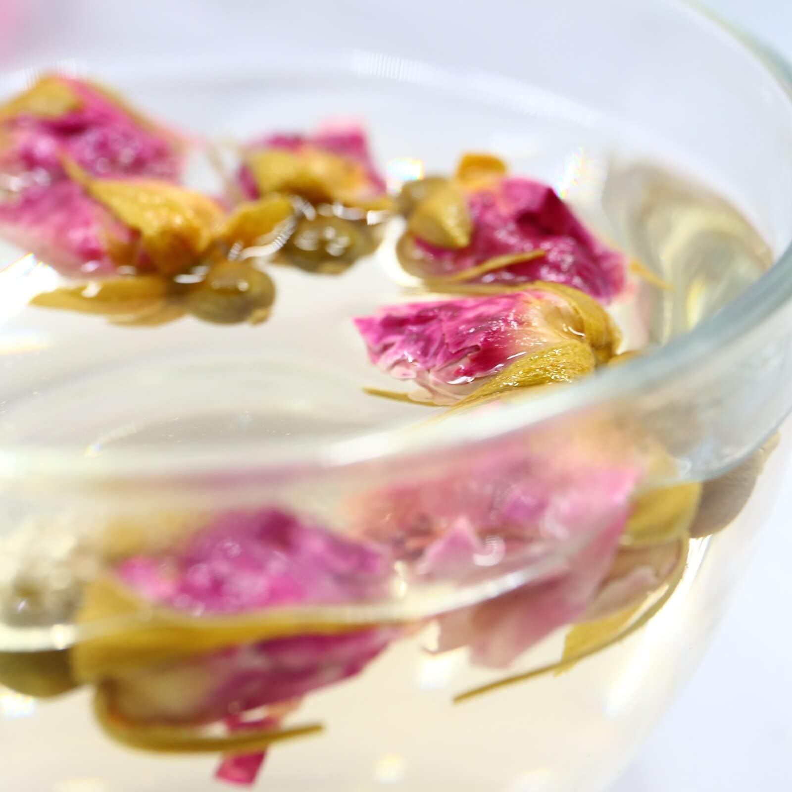 Premium Food-Grade Dried Rose Buds 114g - Fragrant Organic Rose Flowers for Tea, Baking, Soap Making & DIY Crafts - Perfect for Relaxing Herbal Tea, Wedding Decor, Bath Bombs & Aromatherapy