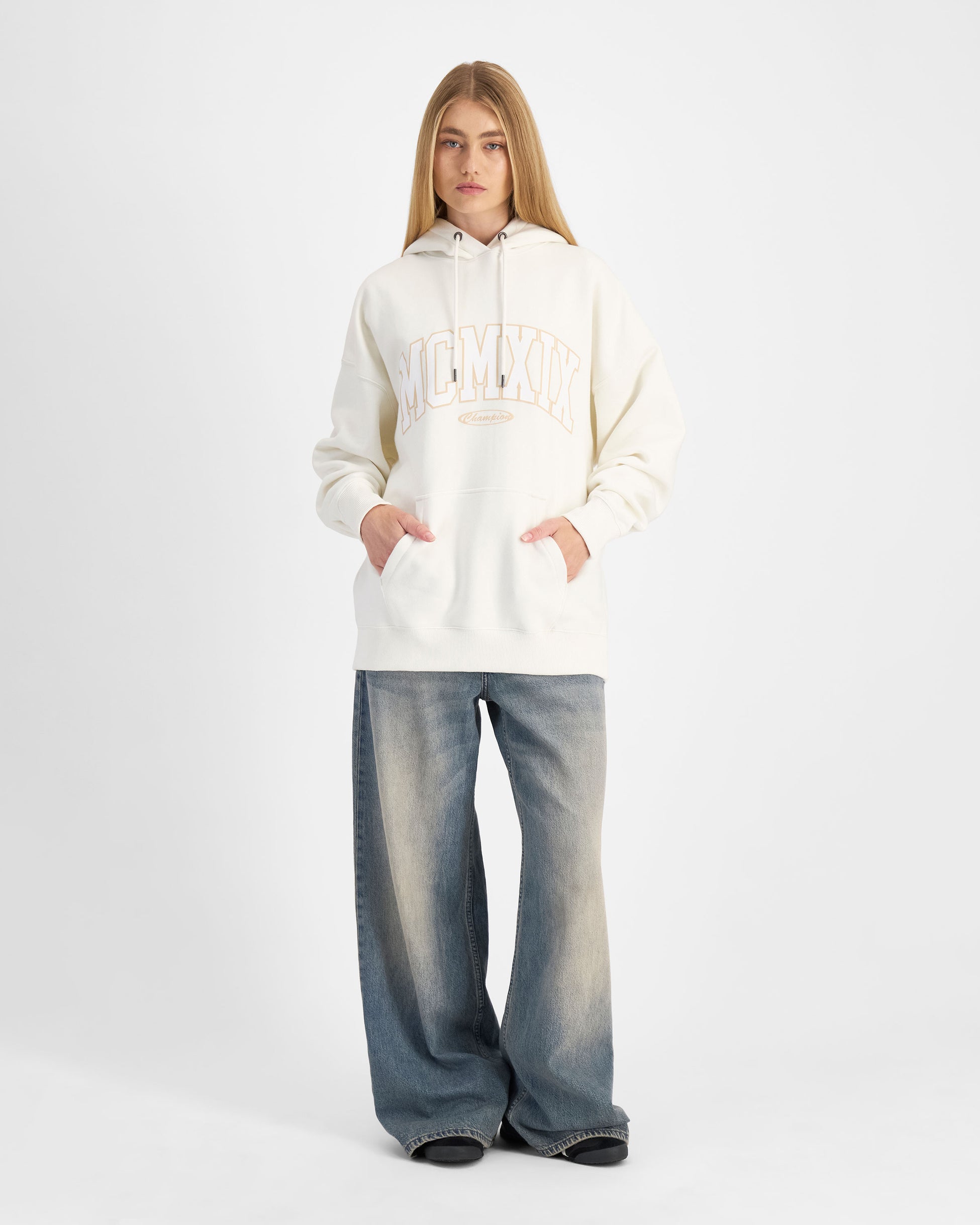 Champion Women's Rochester Pearl Hoodie - Soft Fleece Pullover Sweatshirt for Casual Wear, Gym & Lounge | Cozy Winter Fashion for Women