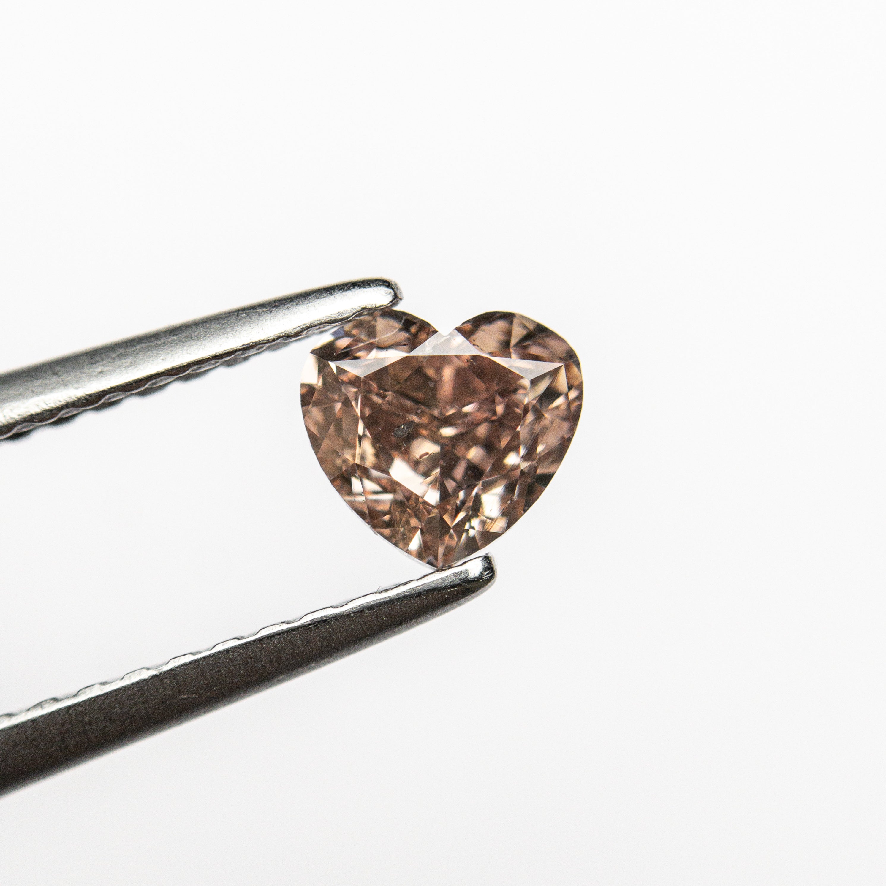 0.53ct GIA Certified Fancy Brown Pink Heart Diamond - 4.73x5.14x2.92mm Brilliant Cut for Engagement Rings & Jewelry Making