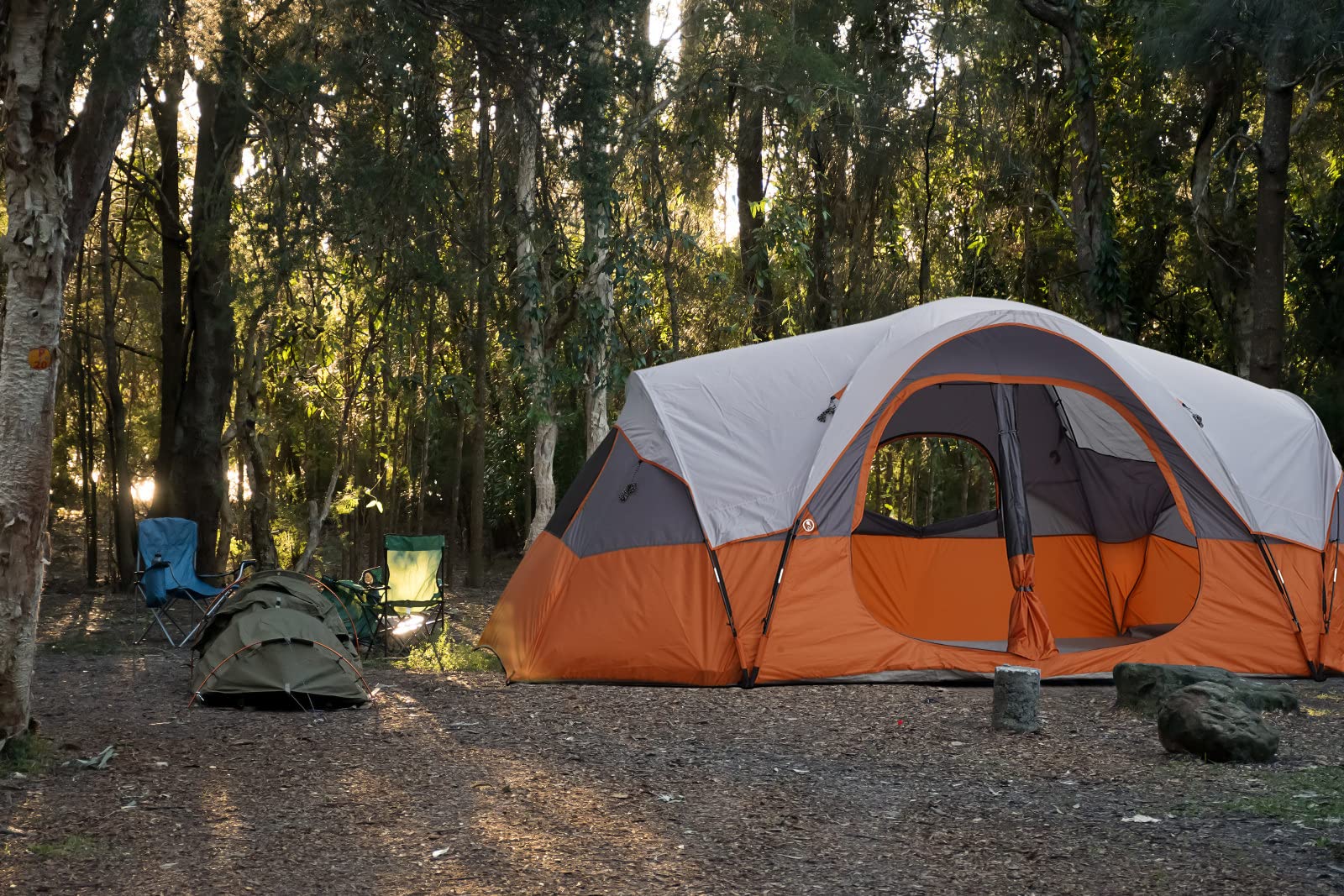 UNP 10-Person Family Camping Tent - Large Easy Setup 2-Room Shelter with 5 Mesh Windows | Waterproof & Weather Resistant (18'x9'x78