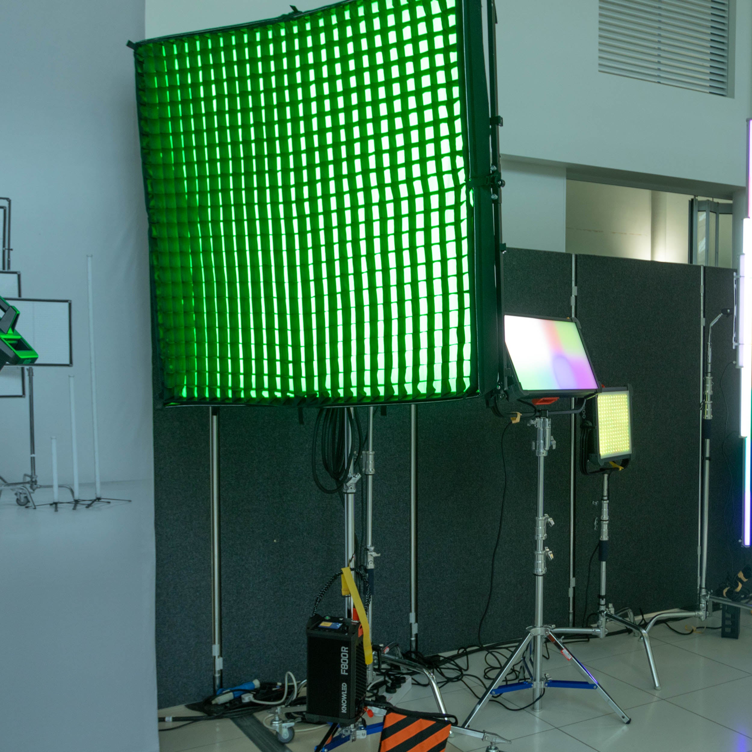 KNOWLED F800R K2 4x4ft IP54 Waterproof Flexible RGB LED Panel with Softbox Kit - Perfect for Studio Photography, Video Lighting, and Indoor/Outdoor Film Production