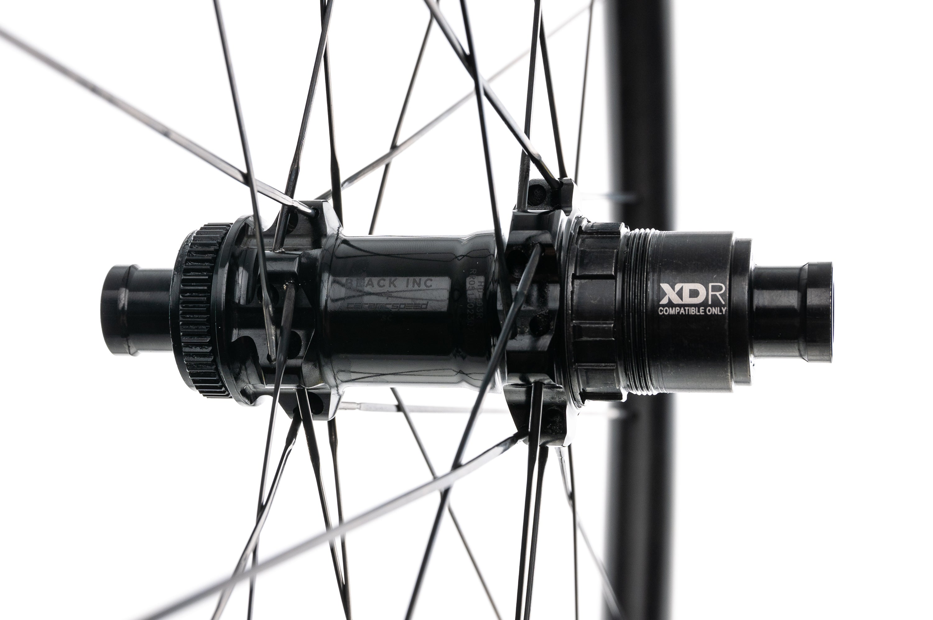 Black Inc THIRTY Disc Carbon Clincher 700c Wheelset - Lightweight Carbon Road Bike Wheels for Racing & Performance Cycling - Perfect for Road Bikes, Triathlons & Competitive Cycling