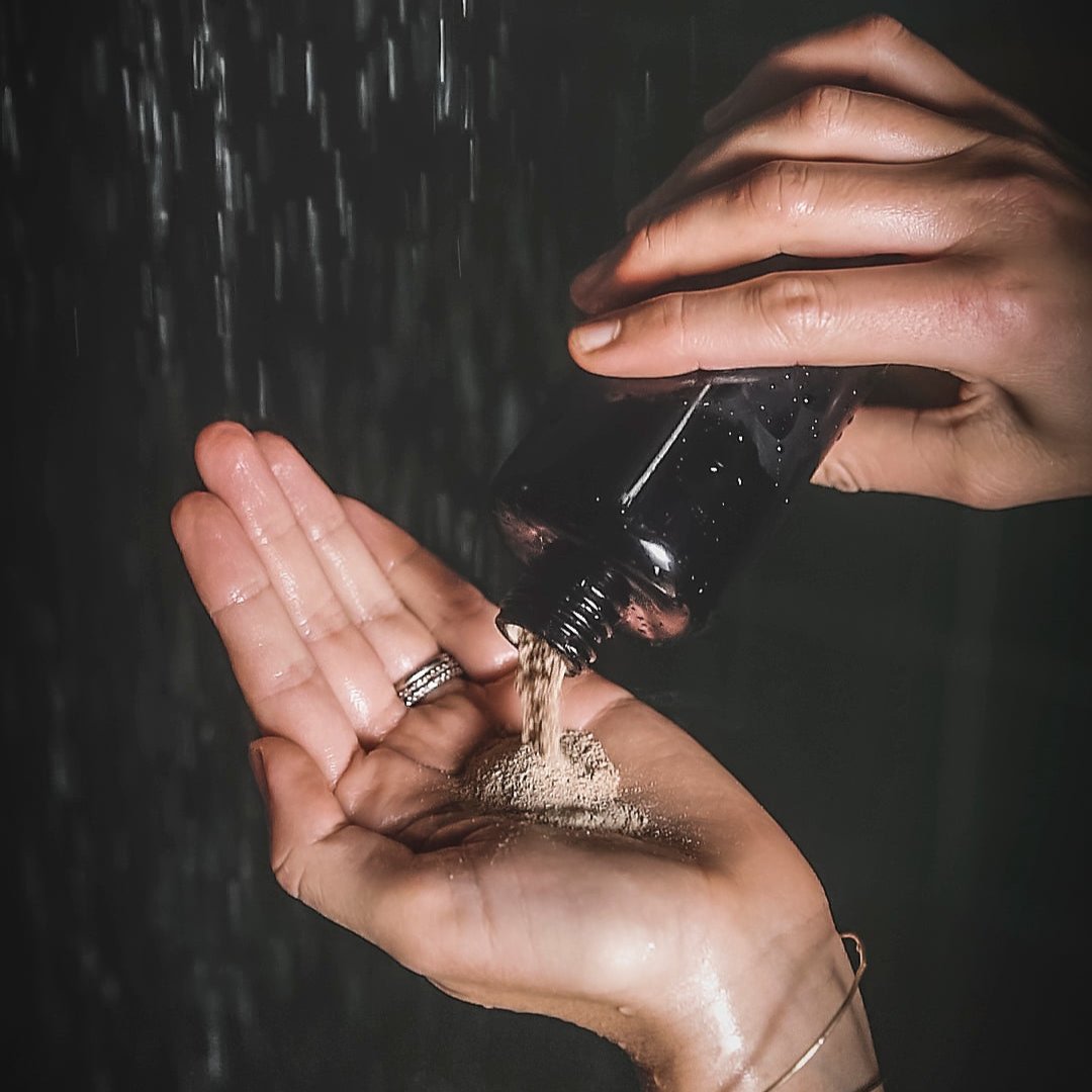 May Lindstrom The Clean Dirt - Natural Facial Cleansing Powder for Glowing Skin | Exfoliating & Detoxifying Skincare | Perfect for Daily Use & Spa Treatments