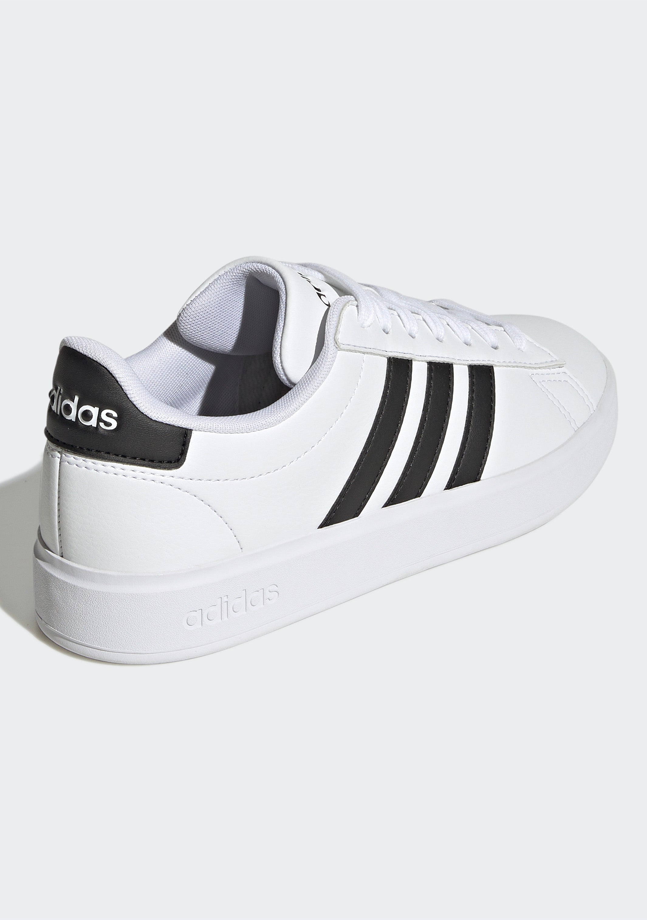 Adidas Women's Grand Court 2.0 Sneakers - Comfortable Tennis Shoes for Women - Perfect for Casual Wear, Gym & Outdoor Activities