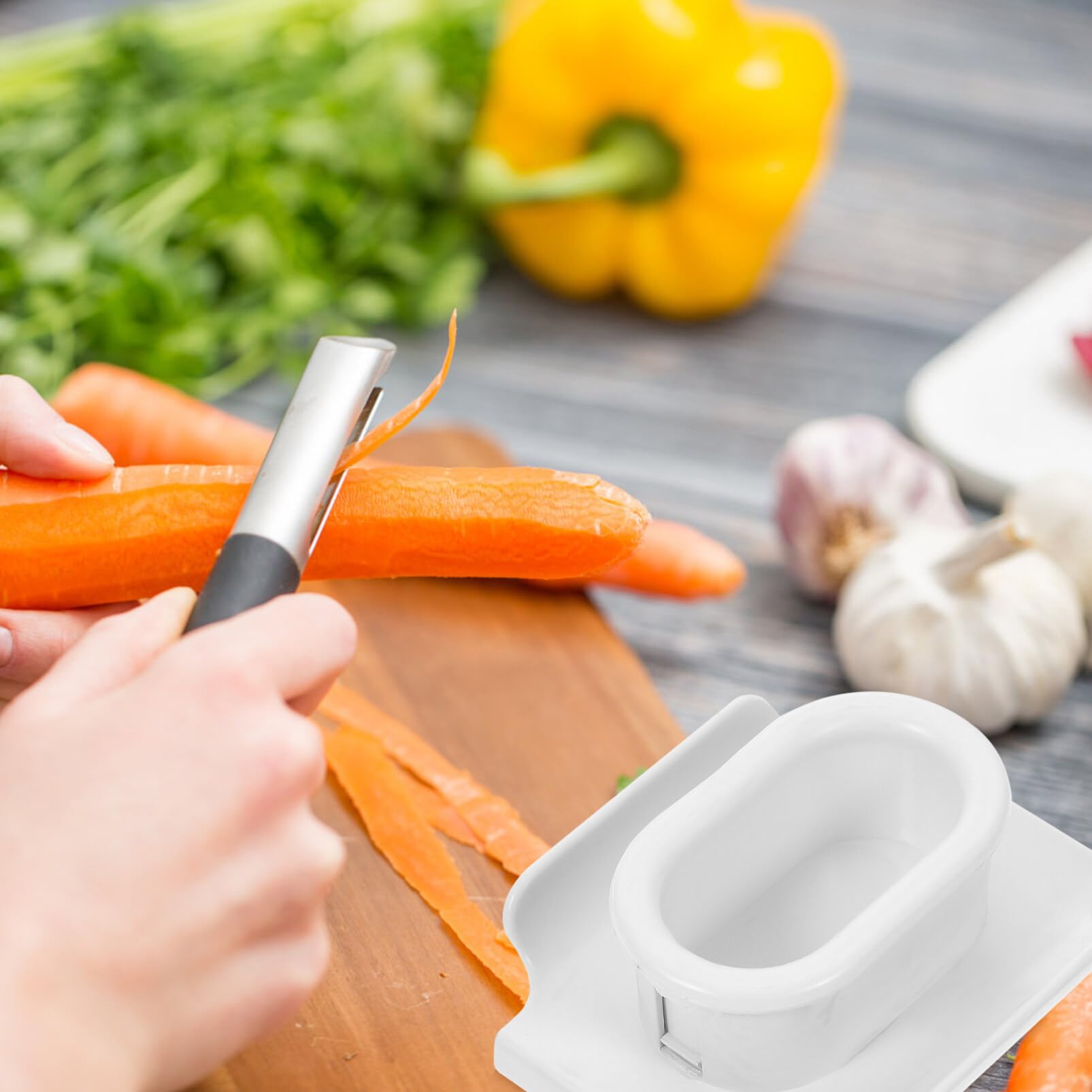 Safe Plastic Hand Protector for Kitchen Grater - Finger Guard & Grip Shield for Safe Grating, Slicing & Shredding | Ideal for Cheese, Vegetables & Fruits