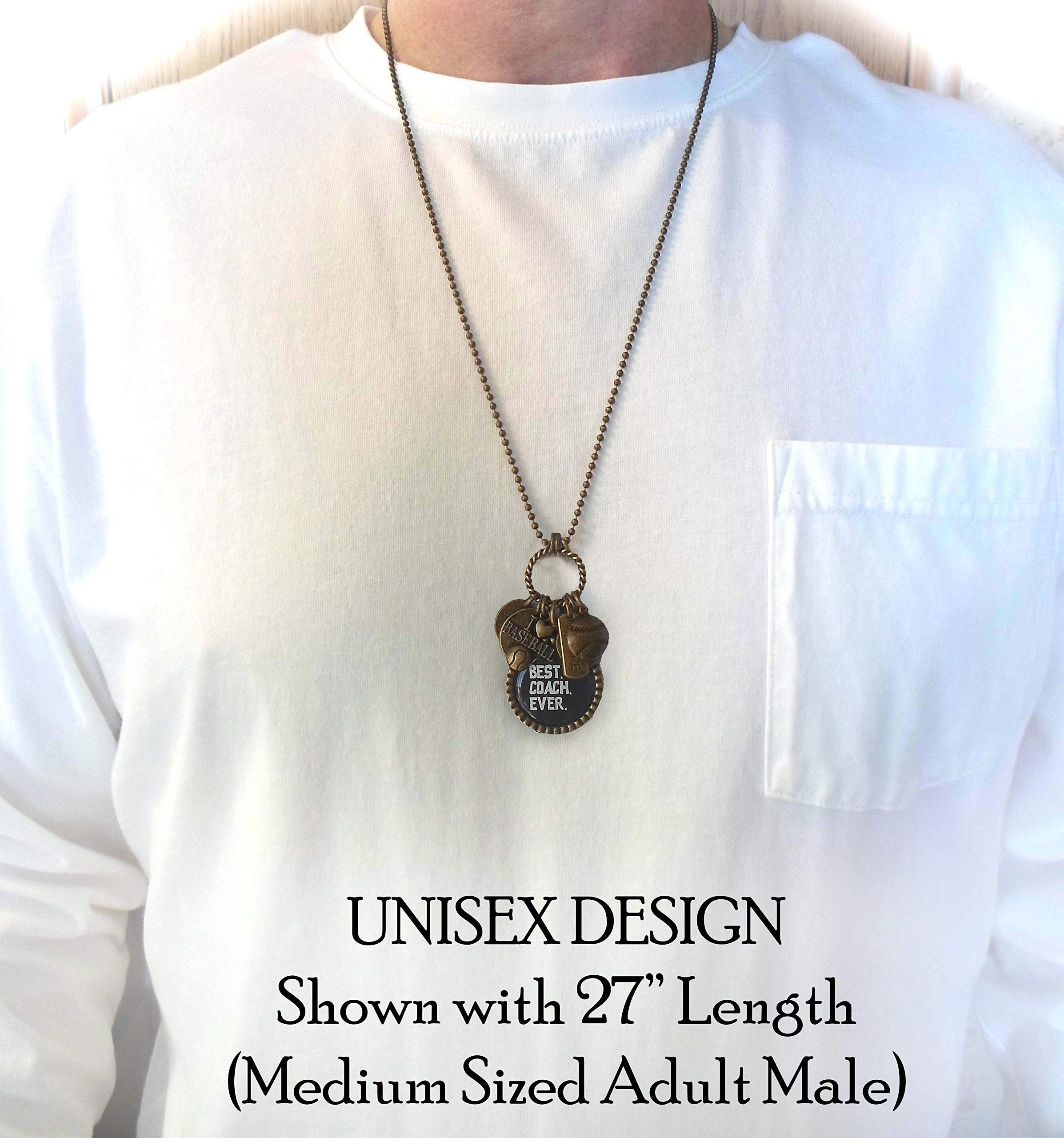 Stylish Unisex Fencing Keychain - Durable Backpack Clip & Necklace Accessory for Sports Enthusiasts | Motivational 'Live Your Dream' Design - Perfect for Athletes, Gifts & Everyday Carry
