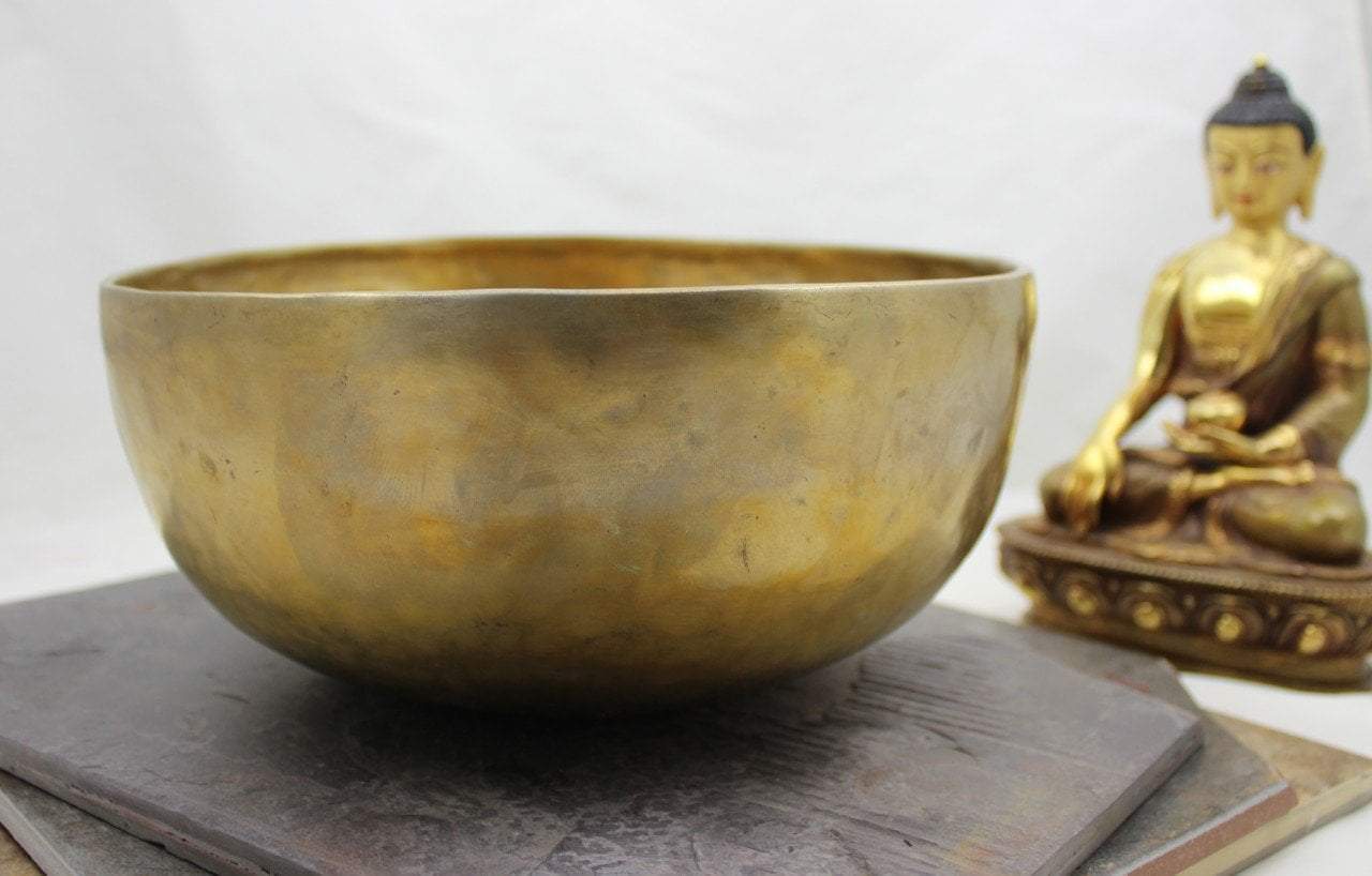 8 1/2 Inch Singing Bowl Ab4 420Hz - Premium Handcrafted Meditation Bowl for Yoga, Sound Healing & Relaxation
