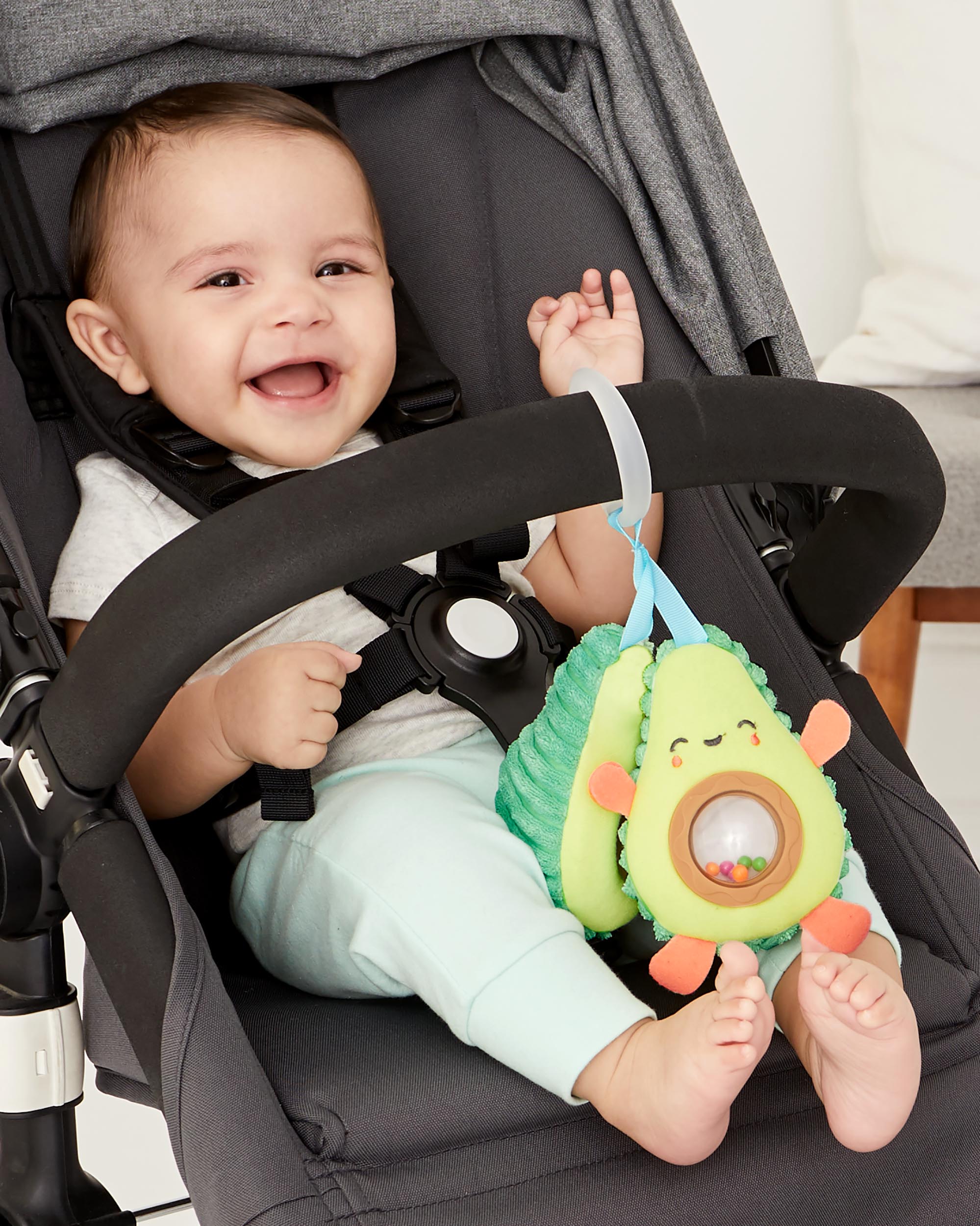 Skip Hop Farmstand Avocado Stroller Toy - Fun & Interactive Baby Toy for Car Seat & Stroller - Perfect for Teething, Sensory Play & Travel Entertainment