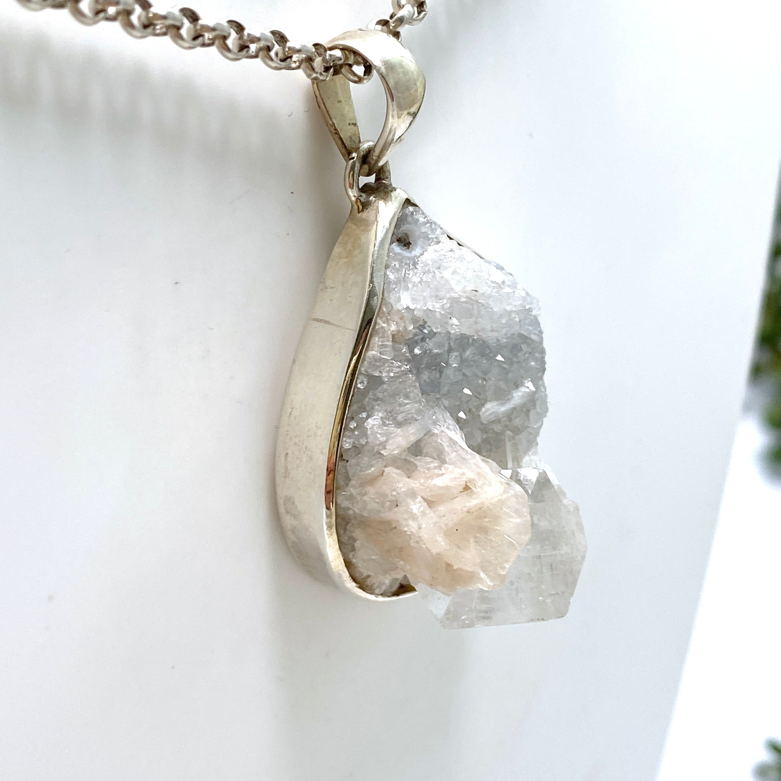 Natural Apophyllite and Stilbite Raw Crystal Pendant Necklace - Healing Stone Jewelry for Meditation, Energy Work & Spiritual Gifts (PPGJ854)