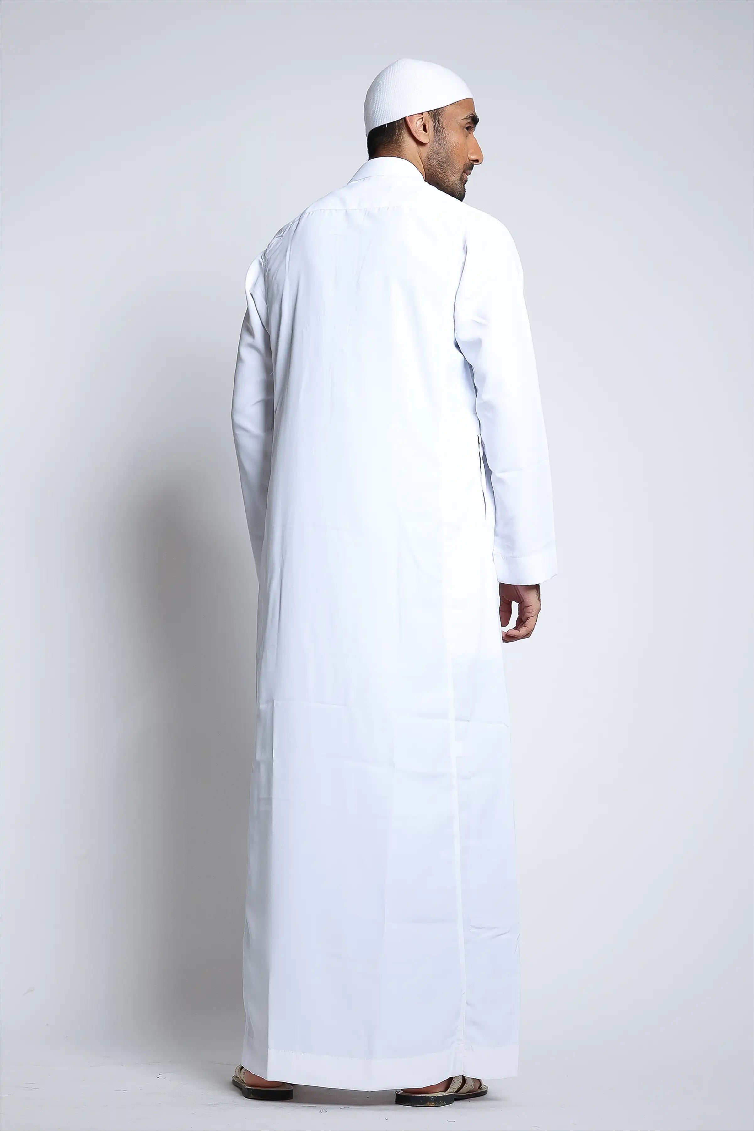 J150 White Collar Thobe for Men - Premium Embroidered Islamic Robe - Perfect for Eid, Ramadan & Special Occasions