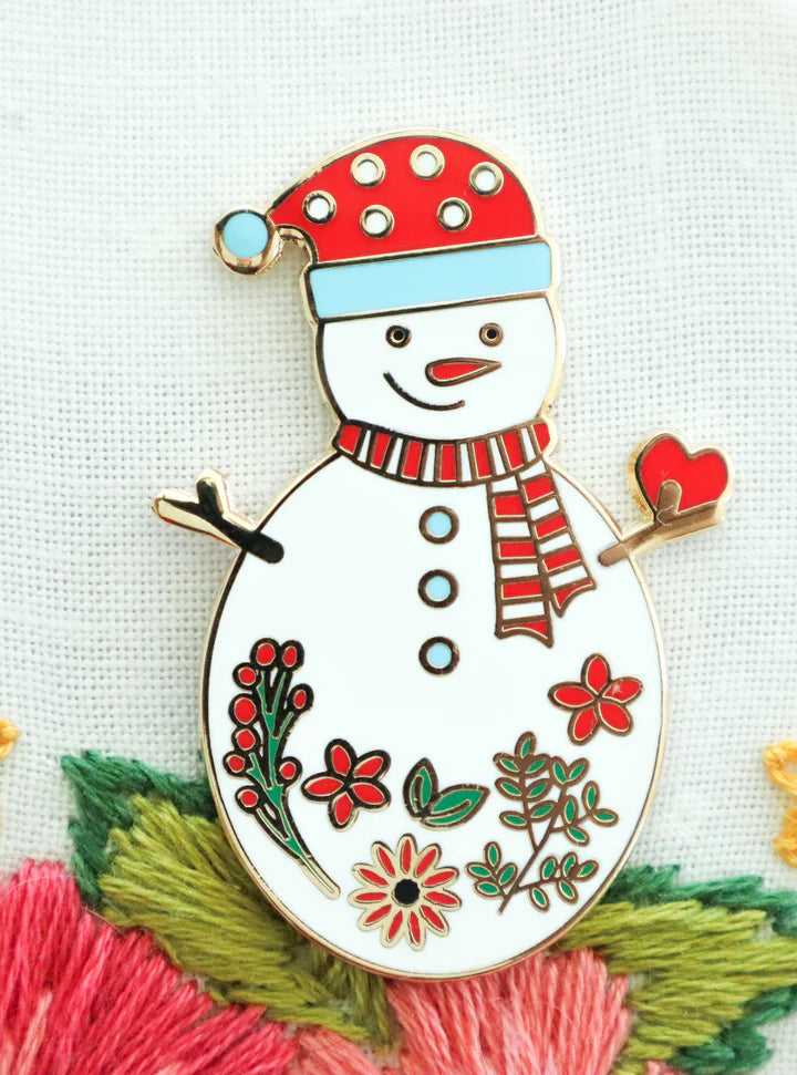 Flamingo Toes Sweet Snowman Needle Minder - Magnetic Needle Holder for Sewing, Embroidery & Quilting - Perfect for Crafters & DIY Enthusiasts