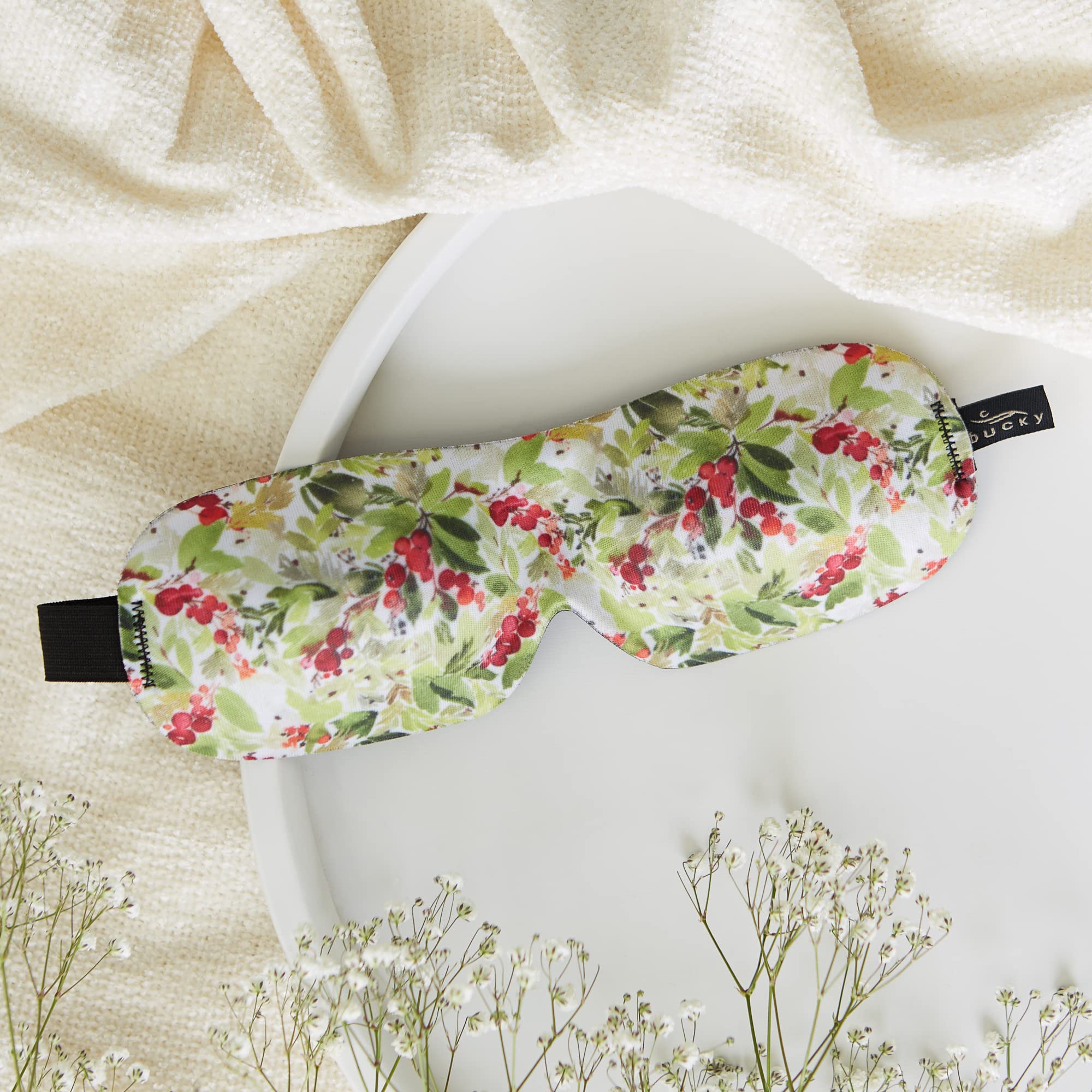 Bucky 40 Blinks No Pressure Printed Eye Mask for Travel & Sleep - Soft Comfortable Sleeping Mask for Women & Men - Perfect for Flights, Naps & Nighttime Use (Holly Print, One Size)