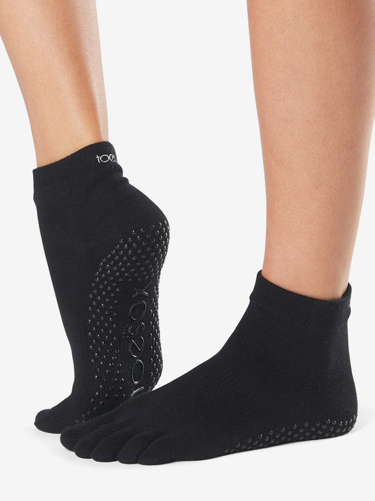 ToeSox Full Toe Ankle Grip Socks for Yoga, Pilates & Barre - Non-Slip Workout Socks for Women - Black