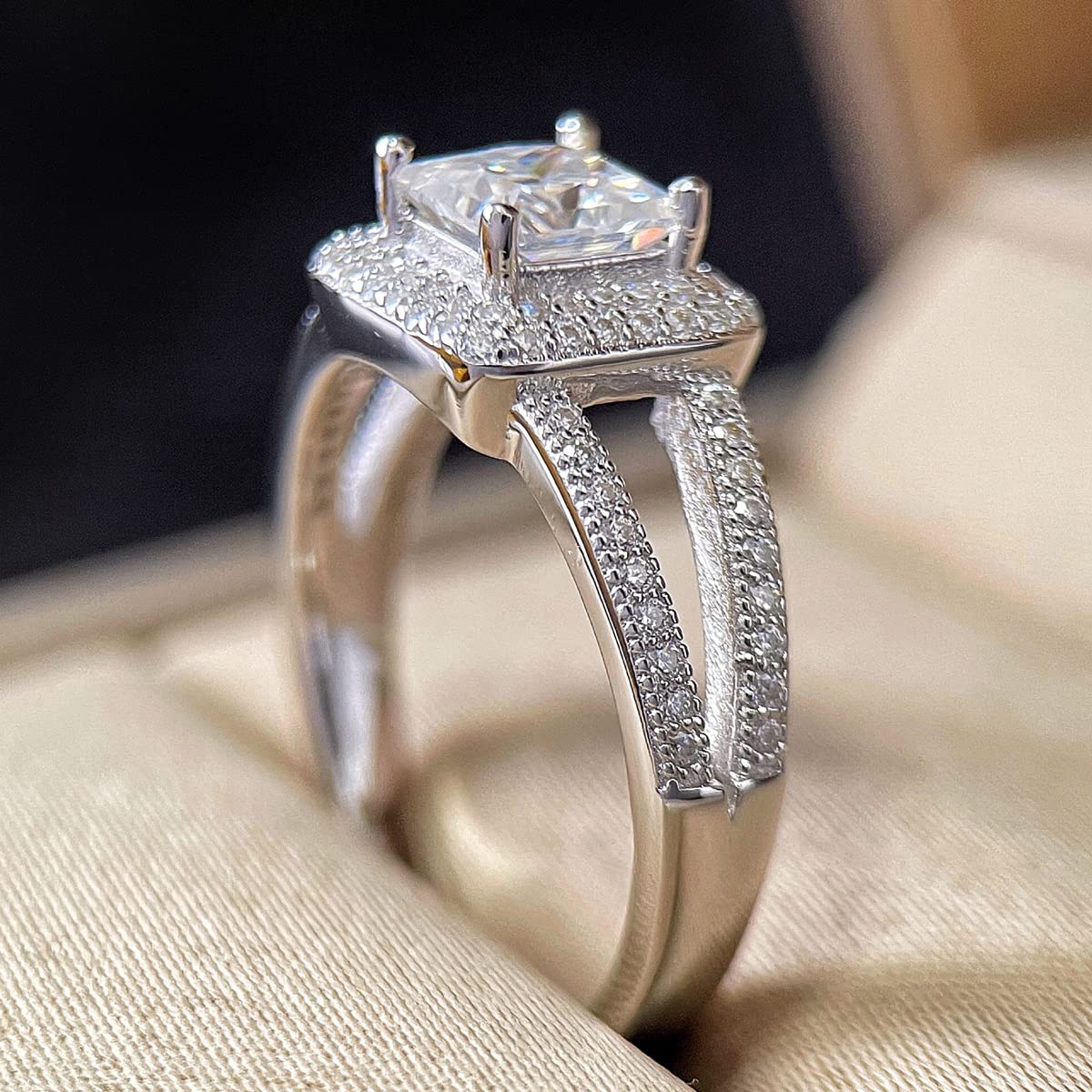 1.5 Carat Princess Cut Moissanite Engagement Ring for Women - Platinum Plated Sterling Silver Wedding Band, Size 6-9 | Elegant Alternative to Diamond Rings for Proposals, Anniversaries & Special Occasions