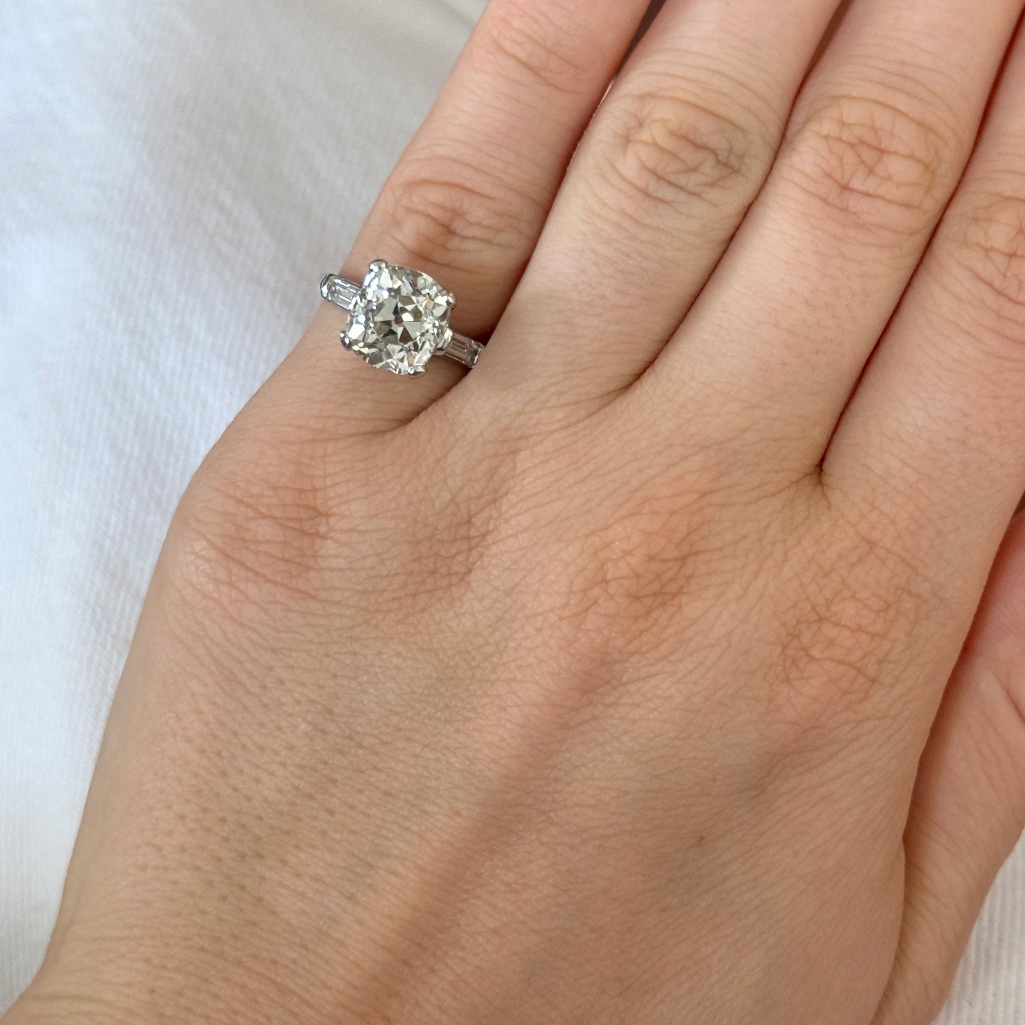 4.26ct Cushion Cut Diamond Engagement Ring with 0.50ct Baguette Side Stones in Platinum - Perfect for Proposals, Anniversaries & Special Occasions