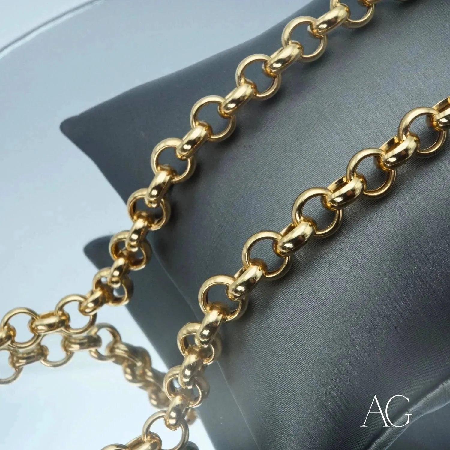 Elegant 18K Gold Chain Necklace - Luxury Artisan Gold Jewelry for Women - Perfect for Weddings, Parties & Special Occasions