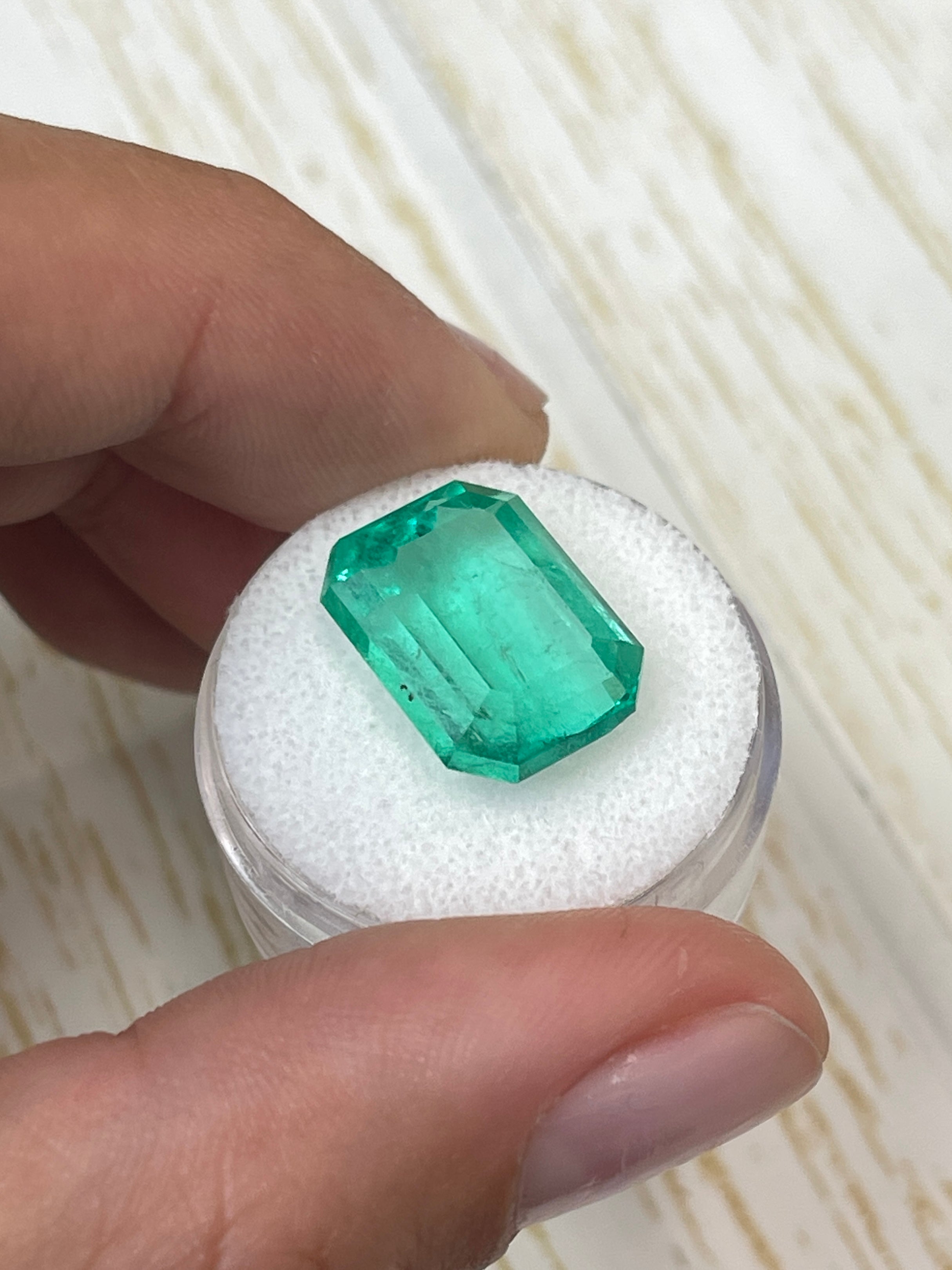 12.11 Carat GIA Certified Natural Colombian Emerald - Loose Gemstone for Jewelry Making, Emerald Cut 16x12mm, Engagement Ring & Luxury Gift