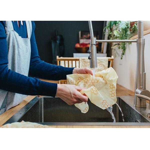 Eco-Friendly Beeswax Food Wraps (3 Pack) - Sustainable Reusable Food Storage for Sandwiches, Cheese, Fruits & Vegetables