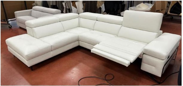 P1063/ LAF CHAISE