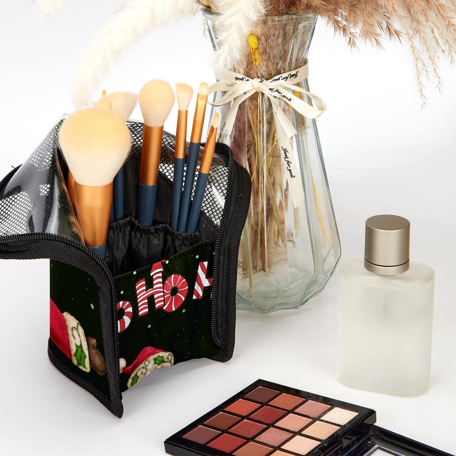 12-Piece Makeup Brush Organizer Bag with Retro Santa Claus Design - Portable Cosmetic Brush Holder Case for Travel, Home & Professional Makeup Artists