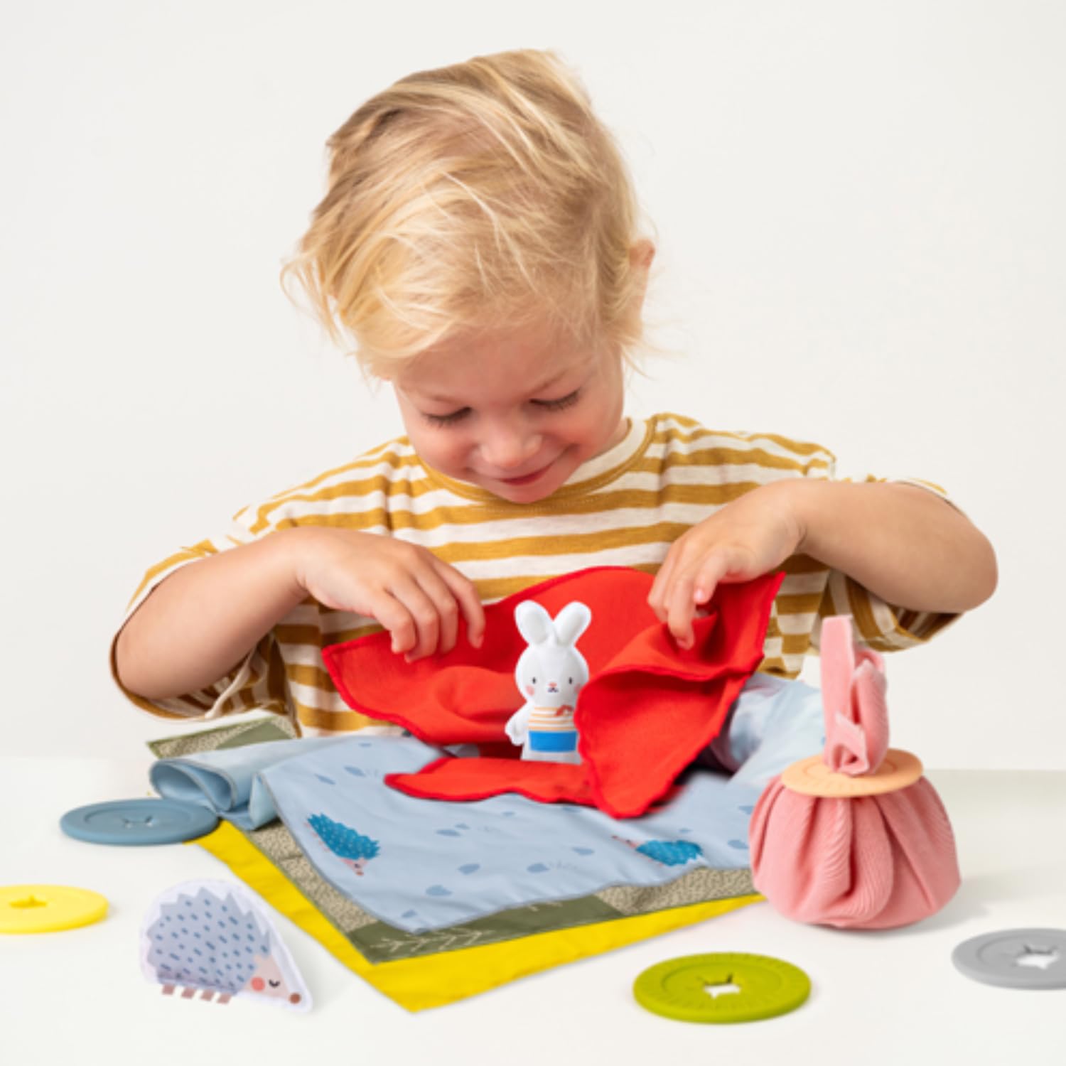 Taf Toys 13335 Peek-A-Boo Baby Activity Toy - Interactive Sensory Play for Infants & Toddlers - Perfect for Nursery, Playtime & Early Learning Development