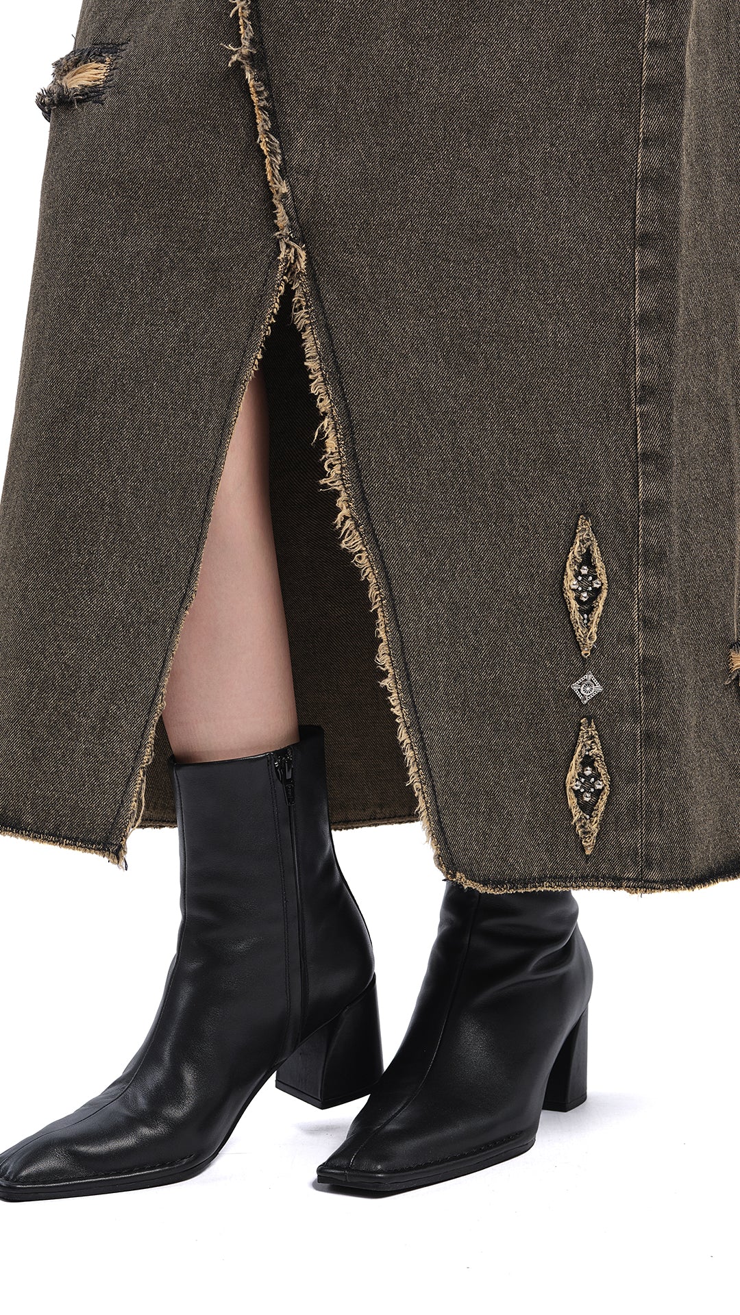 Square Toe Ankle Boots for Women - Chunky Heel Chelsea Boots | Comfortable & Stylish Fall Winter Shoes | Perfect for Office, Casual Outfits & Date Nights