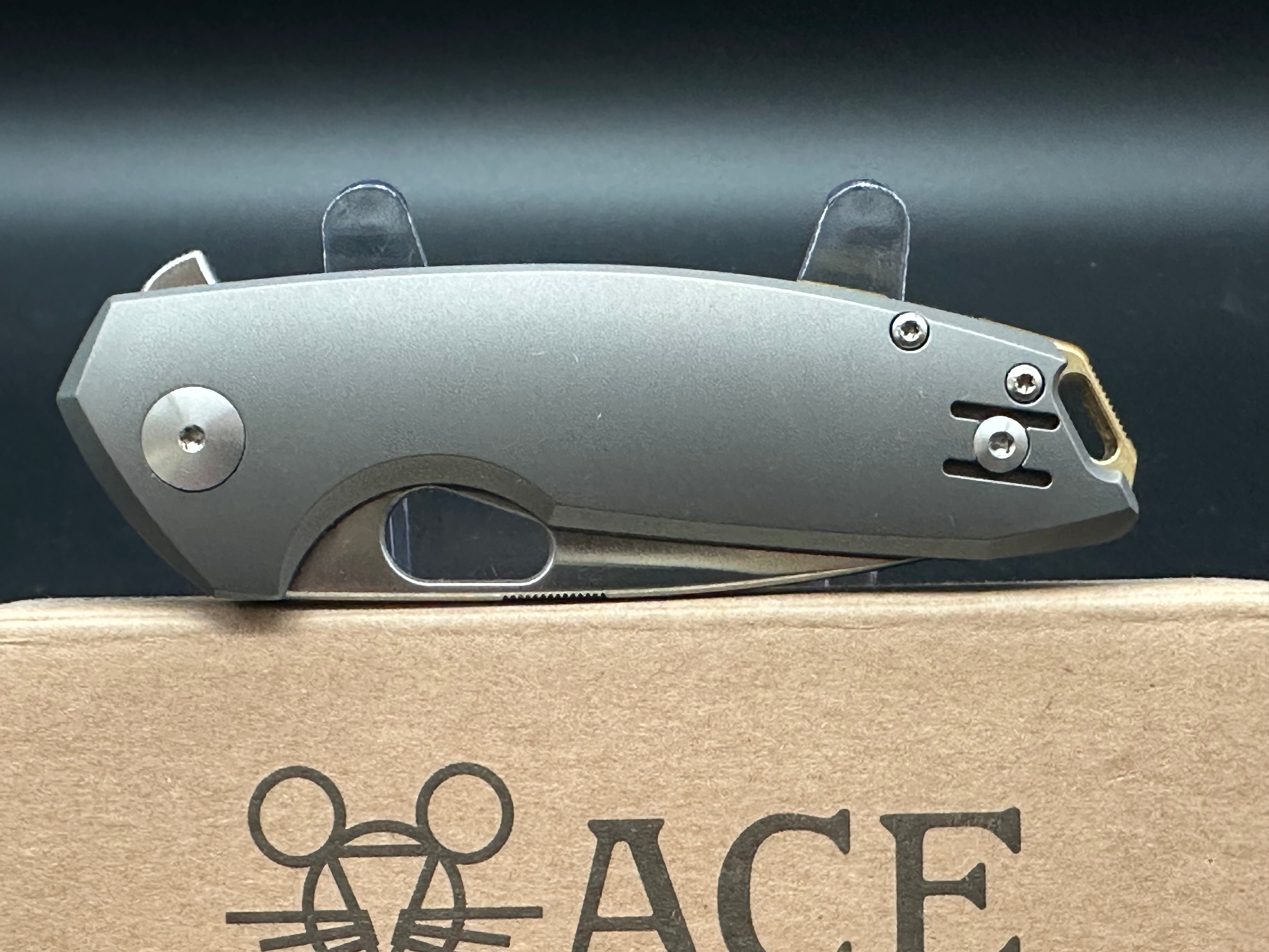 GiantMouse Vox Anso ACE Tribeca Titanium Folding Knife - 3.2