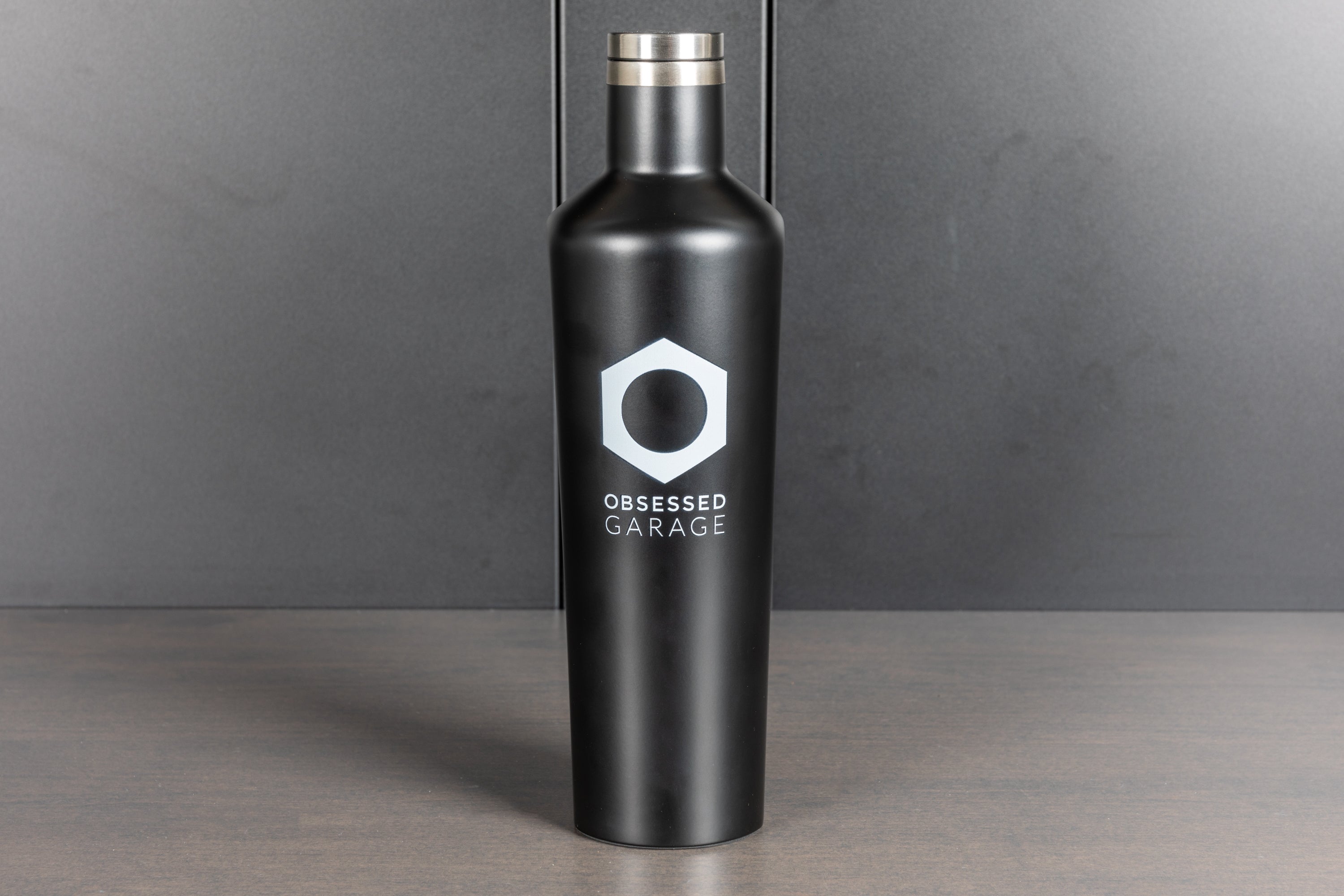 Corkcicle Canteen Stainless Steel Water Bottle - 16oz, 25oz & 40oz Insulated Thermos for Hot & Cold Drinks - Perfect for Hiking, Gym, Office & Outdoor Activities