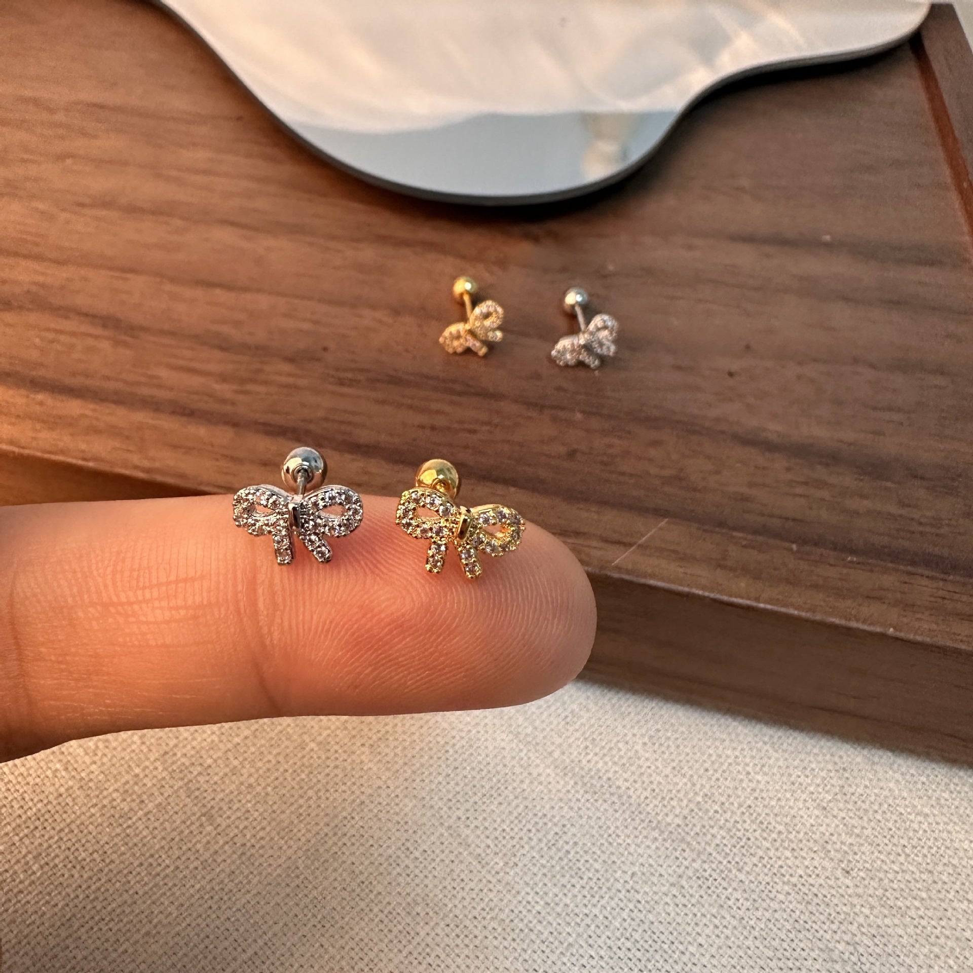 16G Tiny Bowknot Tragus Hoop Earrings for Cartilage Piercing | HSPJ1973 | Perfect for Everyday Wear and Special Occasions