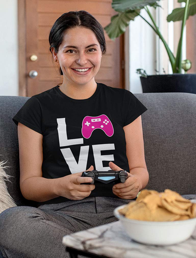 Gamer Girl T-Shirt - Cute Gaming Gift for Women Gamers | Perfect for Casual Wear, Gaming Events & Cosplay
