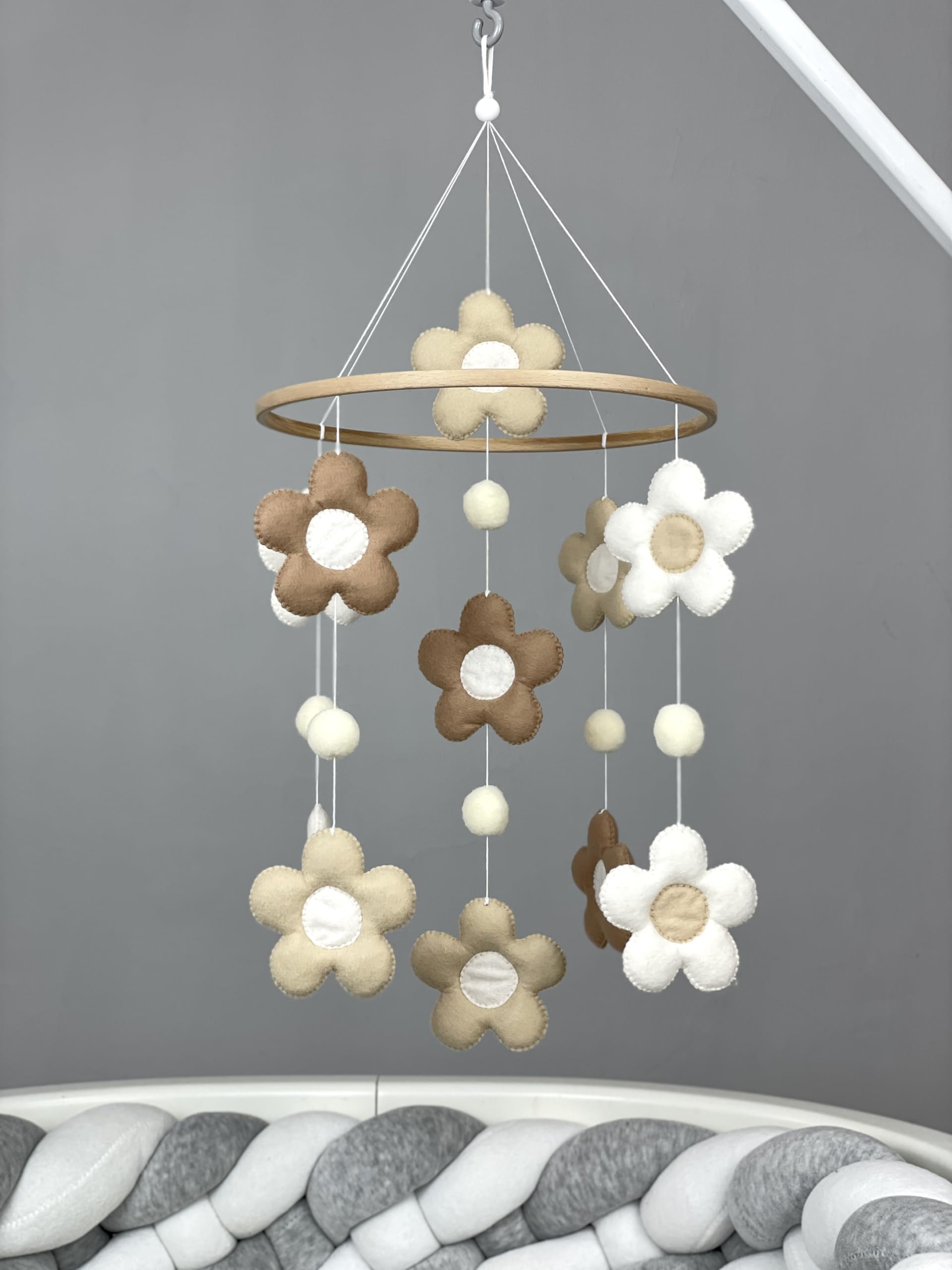 Gender Neutral Baby Crib Mobile - Floral Daisy Nursery Decor for Girls & Boys | Perfect Newborn Gift for Expecting Moms | Soothing Visual Stimulation for Infant Sleep & Playtime