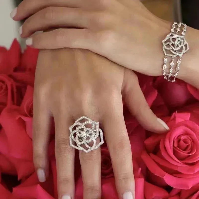 18K White Gold Diamond Rose Flower Bracelet for Women - H SI Quality, Luxurious Gift for Birthday & Special Occasions | Aazuo Fine Jewelry
