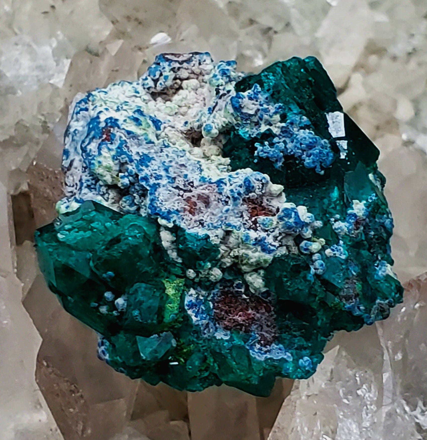 Natural Dioptase Crystal Specimen - Rare Green Mineral for Collectors, Healing & Decoration | Perfect for Display, Meditation & Energy Work
