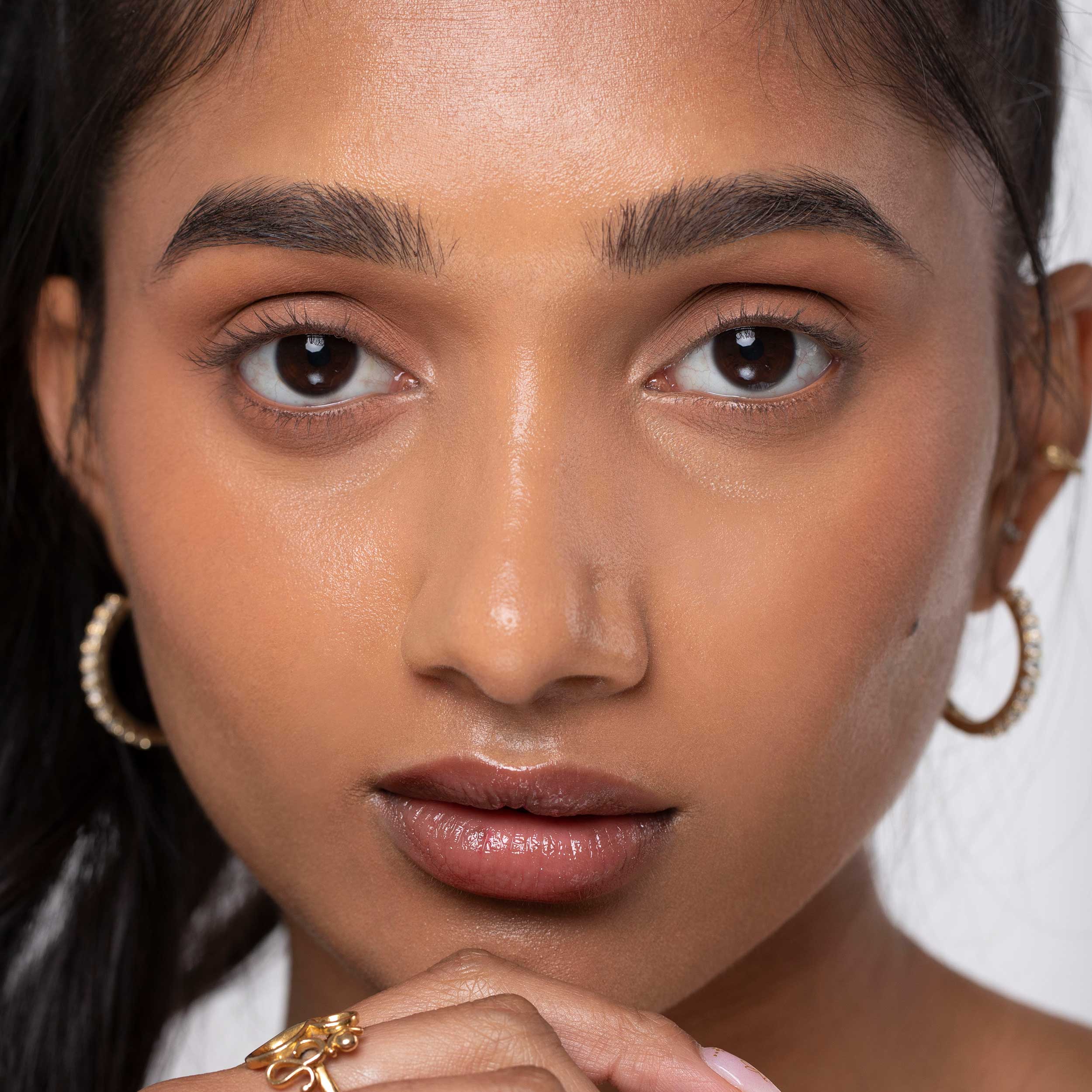 Long-Lasting Hydrating Lip Color Serum - Moisturizing & Plumping Lip Gloss for All-Day Wear | Perfect for Everyday Use, Date Nights & Special Occasions