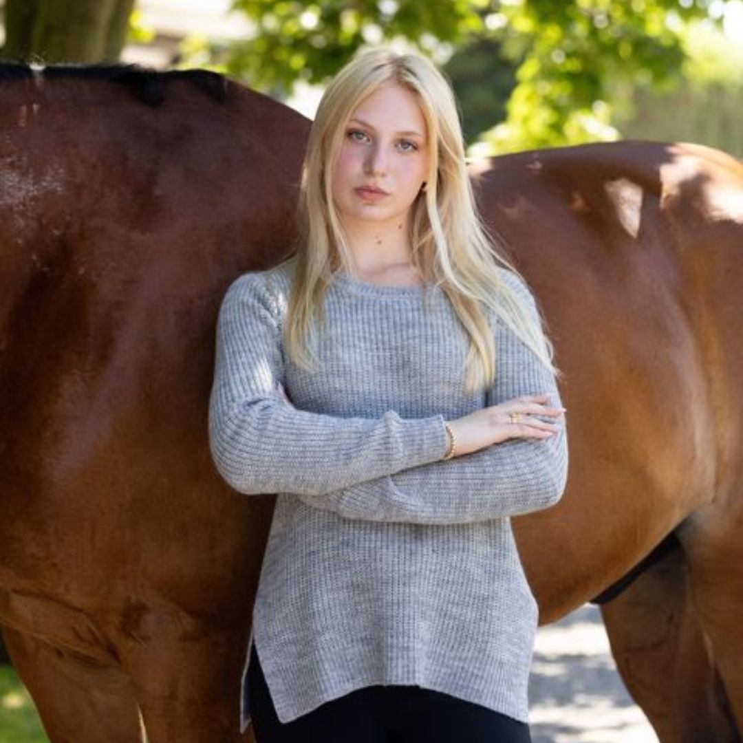TKEQ Women's Knit Sweater - Soft & Cozy Pullover for Fall & Winter - Perfect for Casual Outfits, Office Wear & Holiday Gatherings
