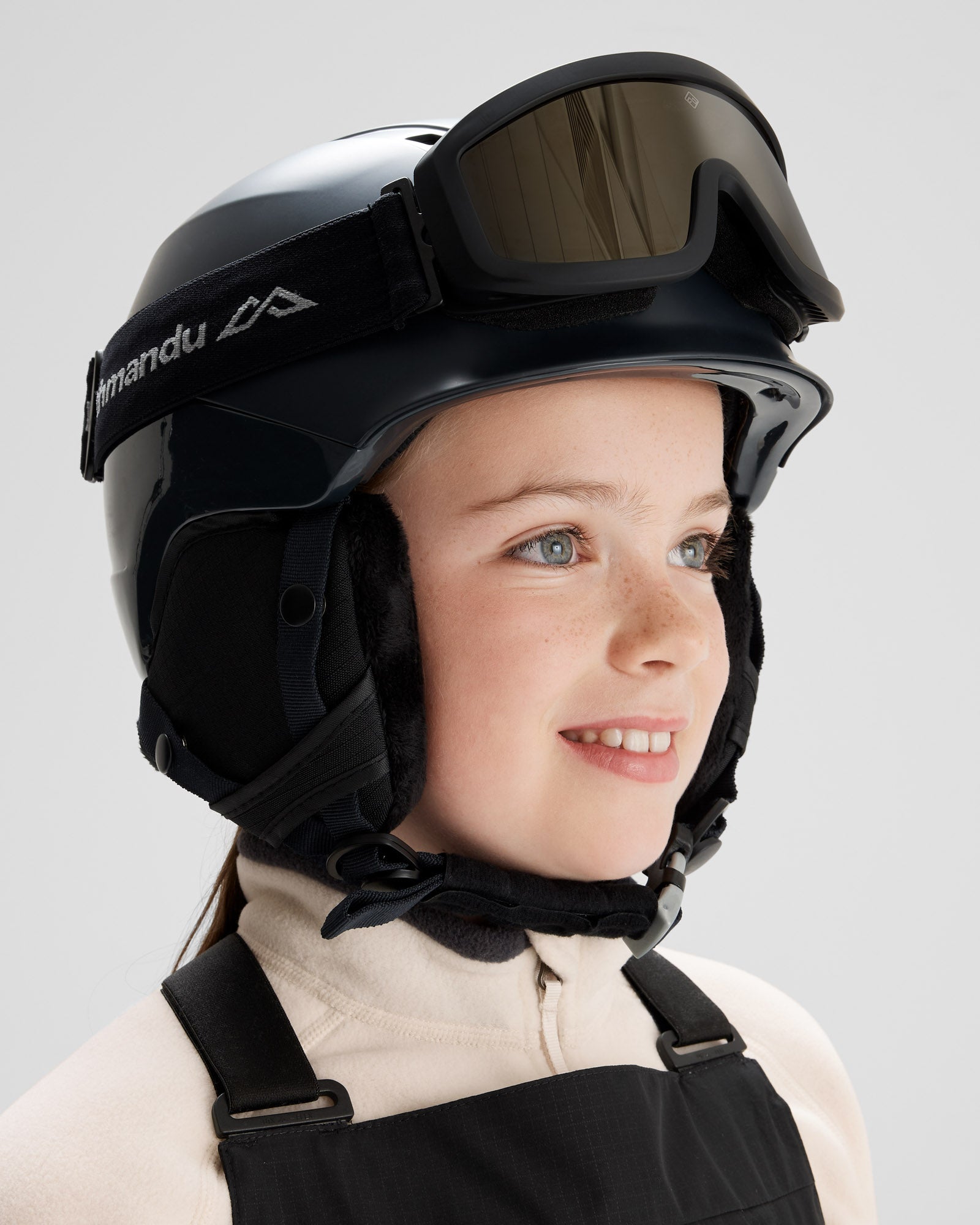 PWDR Days Kids Snow Goggles - Black Stingray Style for Boys & Girls - UV Protection Winter Sports Eyewear for Skiing, Snowboarding & Outdoor Adventures