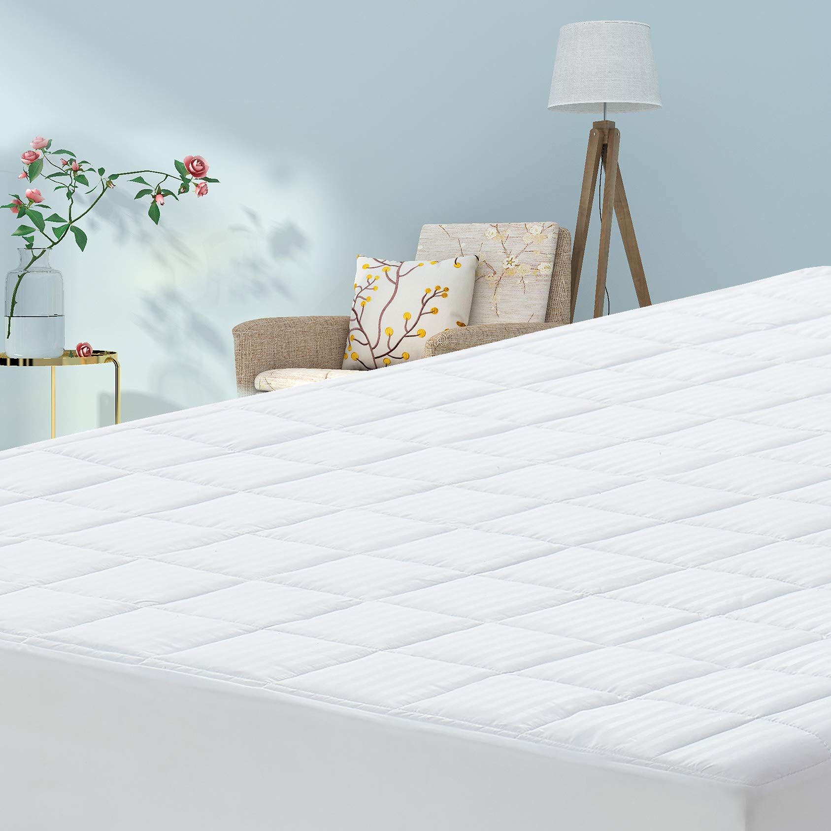 Premium Cotton Quilted Mattress Topper Cover - King Size Fitted Bed Protector for Ultimate Comfort & Luxury | Ideal for Guest Rooms, Master Bedrooms & Dorm Use