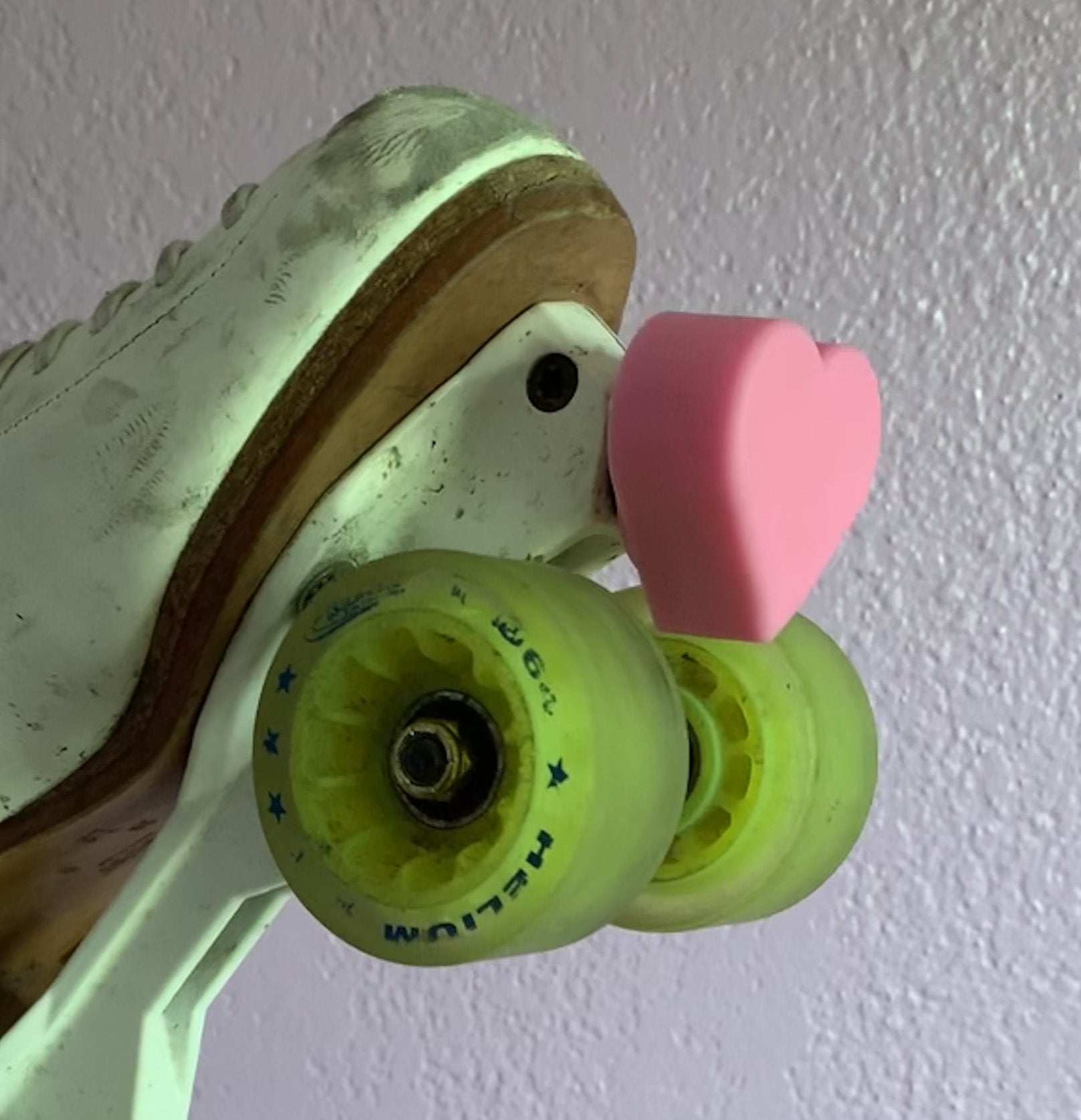 Grindstone Heartstopper Toe Stops for Roller Skates - Premium Skate Stoppers for Derby & Outdoor Skating - Ganja Mama Style