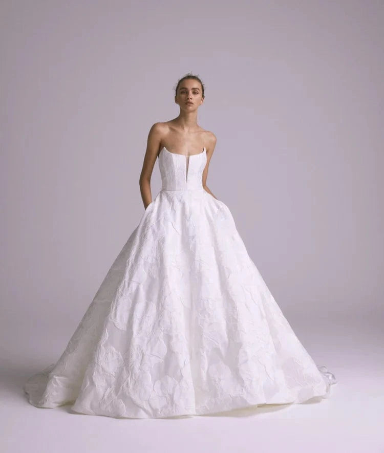 Amsale Thea Wedding Dress Size 10 - Elegant A-Line Gown for Brides, Perfect for Church, Beach & Formal Weddings