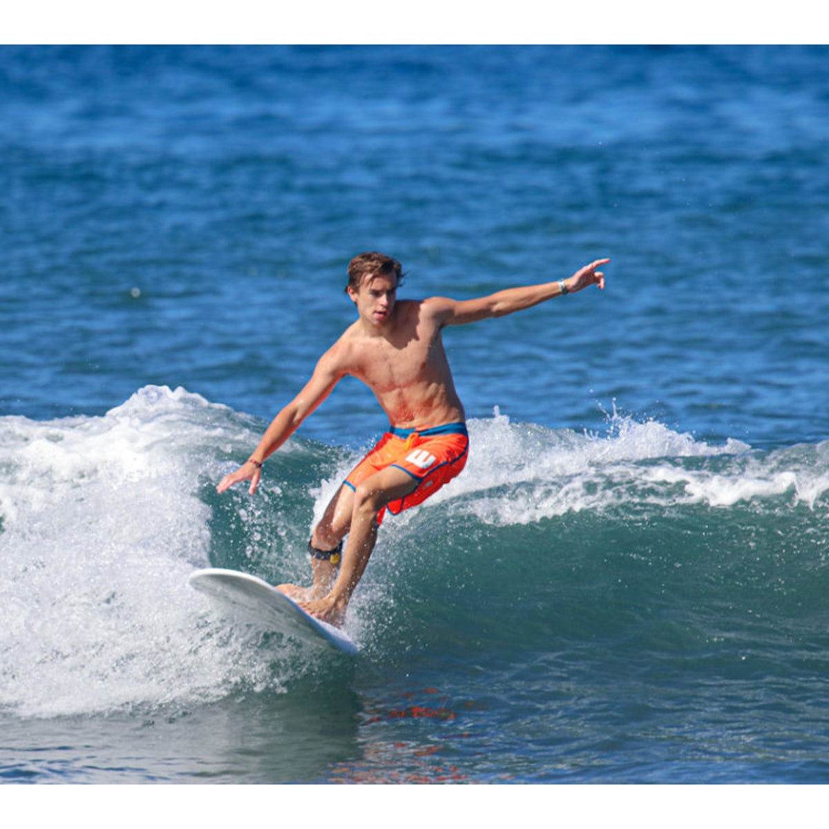 NSP Elements HDT Long 9'0 Surfboard - White FTU Design - Perfect for Beginners & Intermediate Surfers - Great for Small to Medium Waves & Coastal Surfing