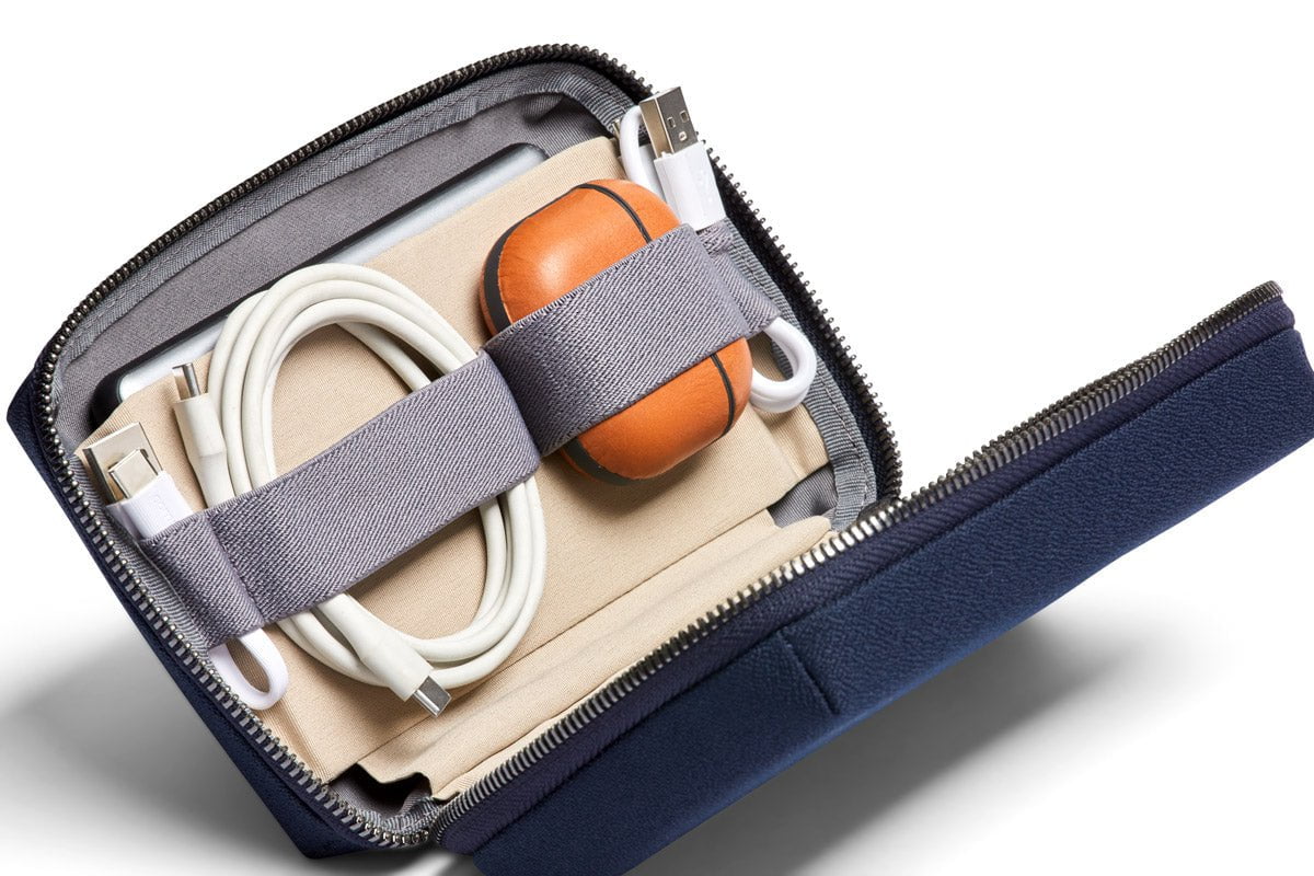 Bellroy Compact Tech Organizer - Slim Travel Cable Pouch for Phones, Chargers & Accessories | Perfect for Business Trips & Daily Commute