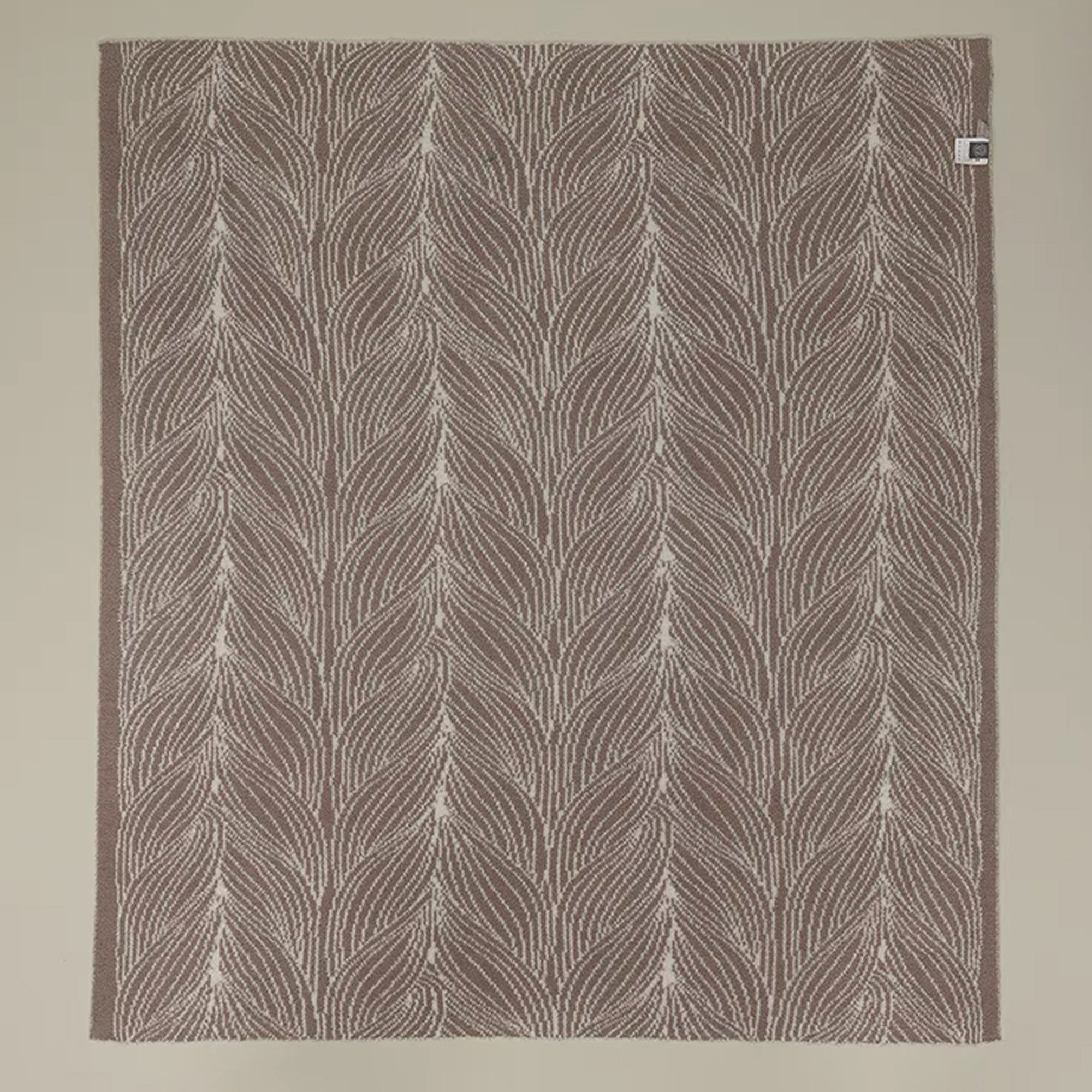 Subtle Wave Throw Blanket - Soft Cozy Knitted Blanket for Couch, Bed & Sofa - Perfect for Home Decor, Living Room, Winter Warmth & Gift Giving