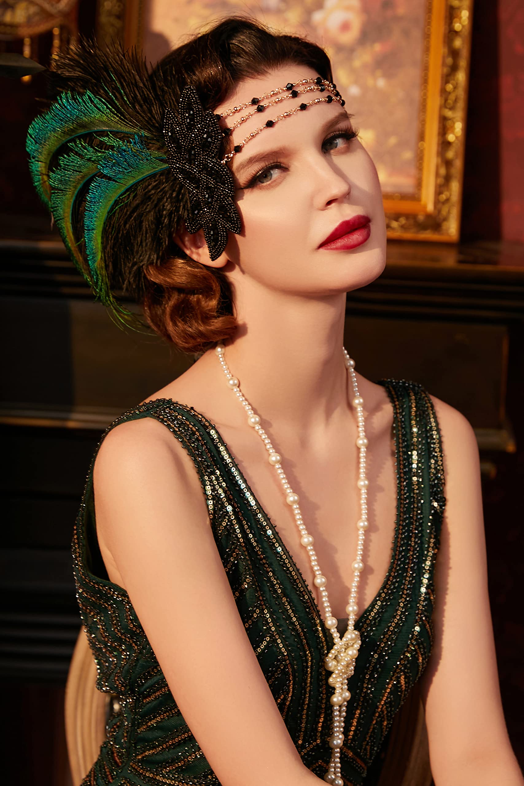 BABEYOND 1920s Flapper Headband with Peacock Feather Plume - Vintage Sequined Showgirl Headpiece for Roaring 20s Party, Gatsby Theme, Burlesque Costume & Halloween Dress Up