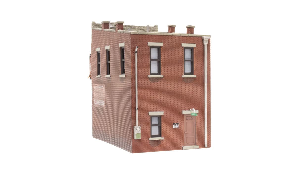 Woodland Scenics BR5850 O Scale Sully's Tavern Built & Ready Lighted - Premium Model Train Building for Railroad Layouts & Diorama Displays