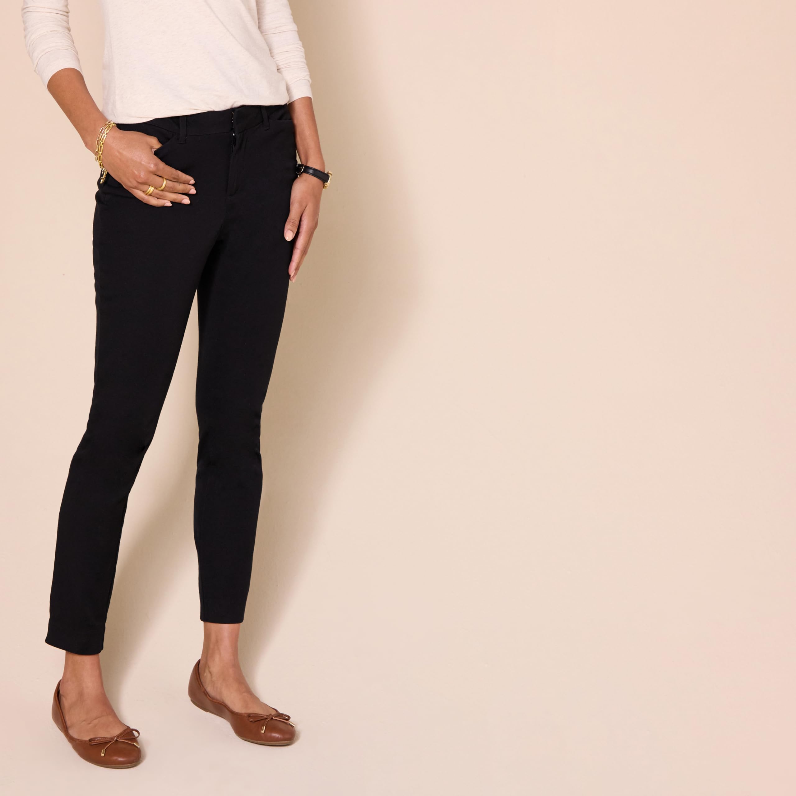Amazon Essentials Women's Skinny Ankle Pants - Slim Fit Stretch Work Pants for Office, Business Casual & Everyday Wear | Comfortable & Versatile Workwear for Women