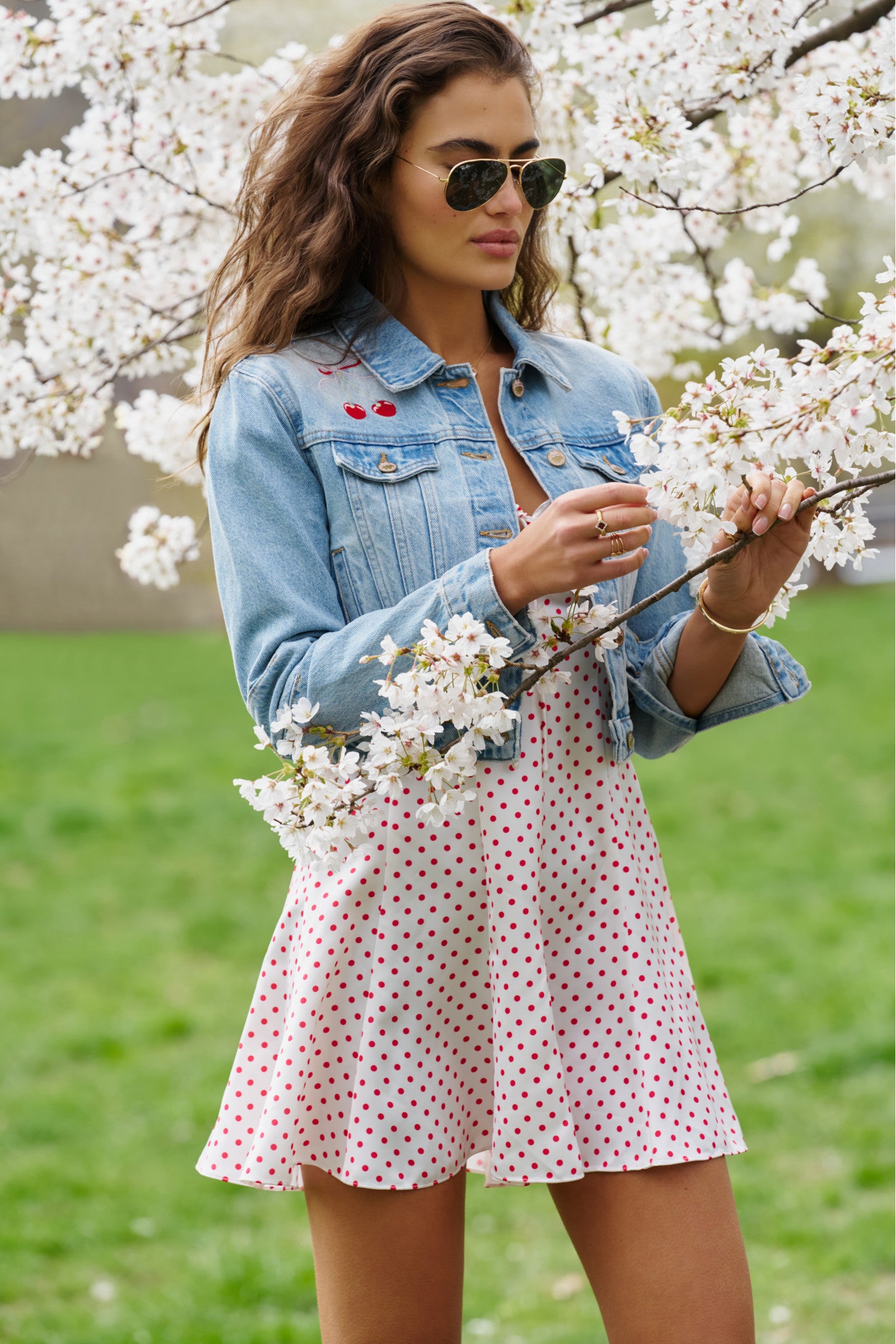 Bardot Cherry Denim Jacket for Women - Vintage Washed Denim Jacket with Button Front & Chest Pockets - Perfect for Casual Outfits, Date Nights & Fall Layering
