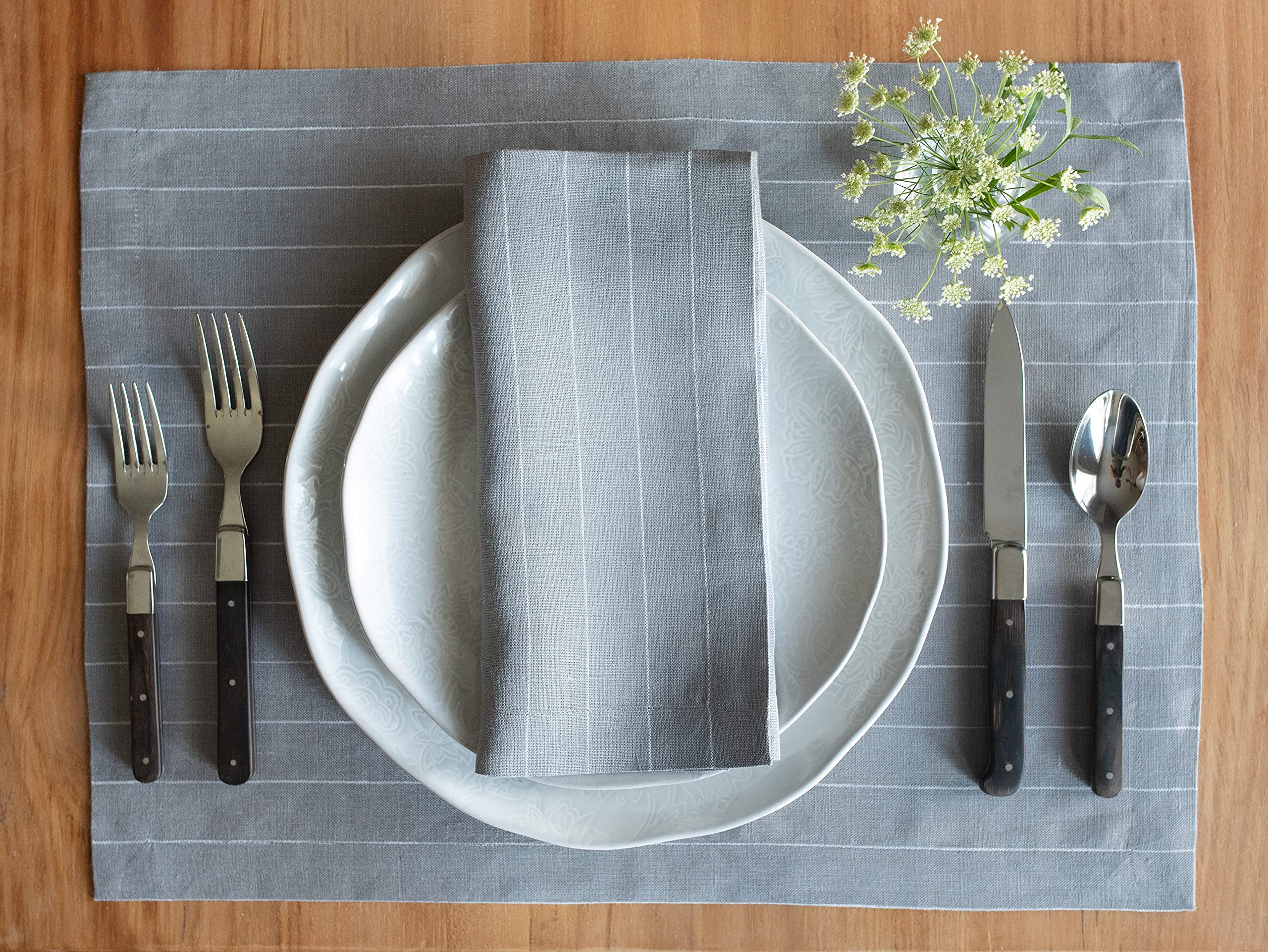 Solino Home 100% Pure Linen Dinner Napkins Set of 4 - 20x20 Inch Grey & White Striped Cloth Napkins for Spring, Easter, Mother's Day - Handcrafted, Machine Washable - Perfect for Dinner Parties, Weddings & Home Decor