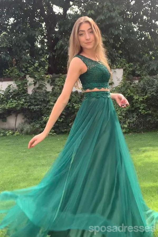 Elegant Green A-Line Two-Piece Sleeveless Long Prom Dress for Women - Perfect for Homecoming, Formal Events & Evening Parties